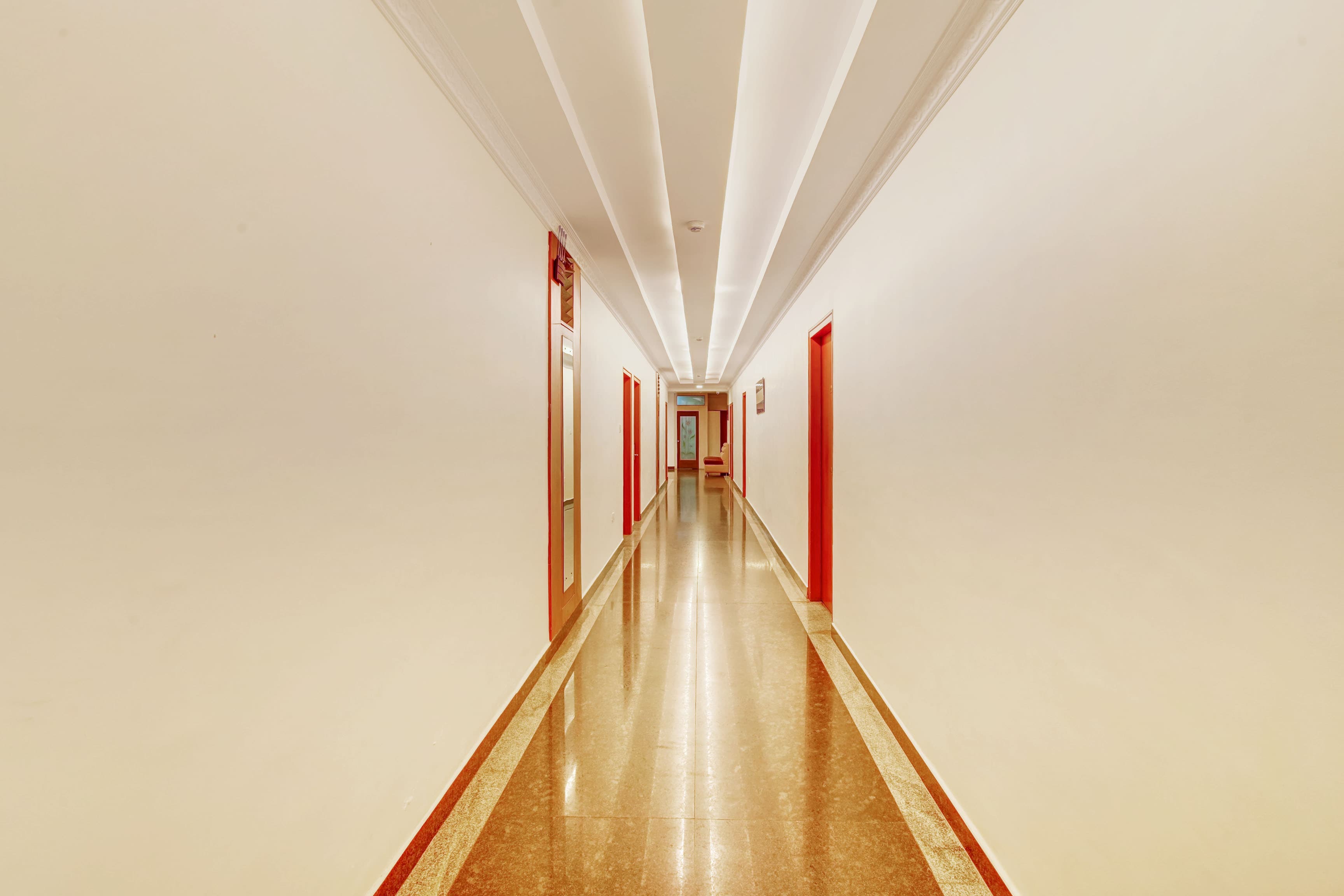 Super Townhouse Oak City Center Kushal Nagar in Coorg