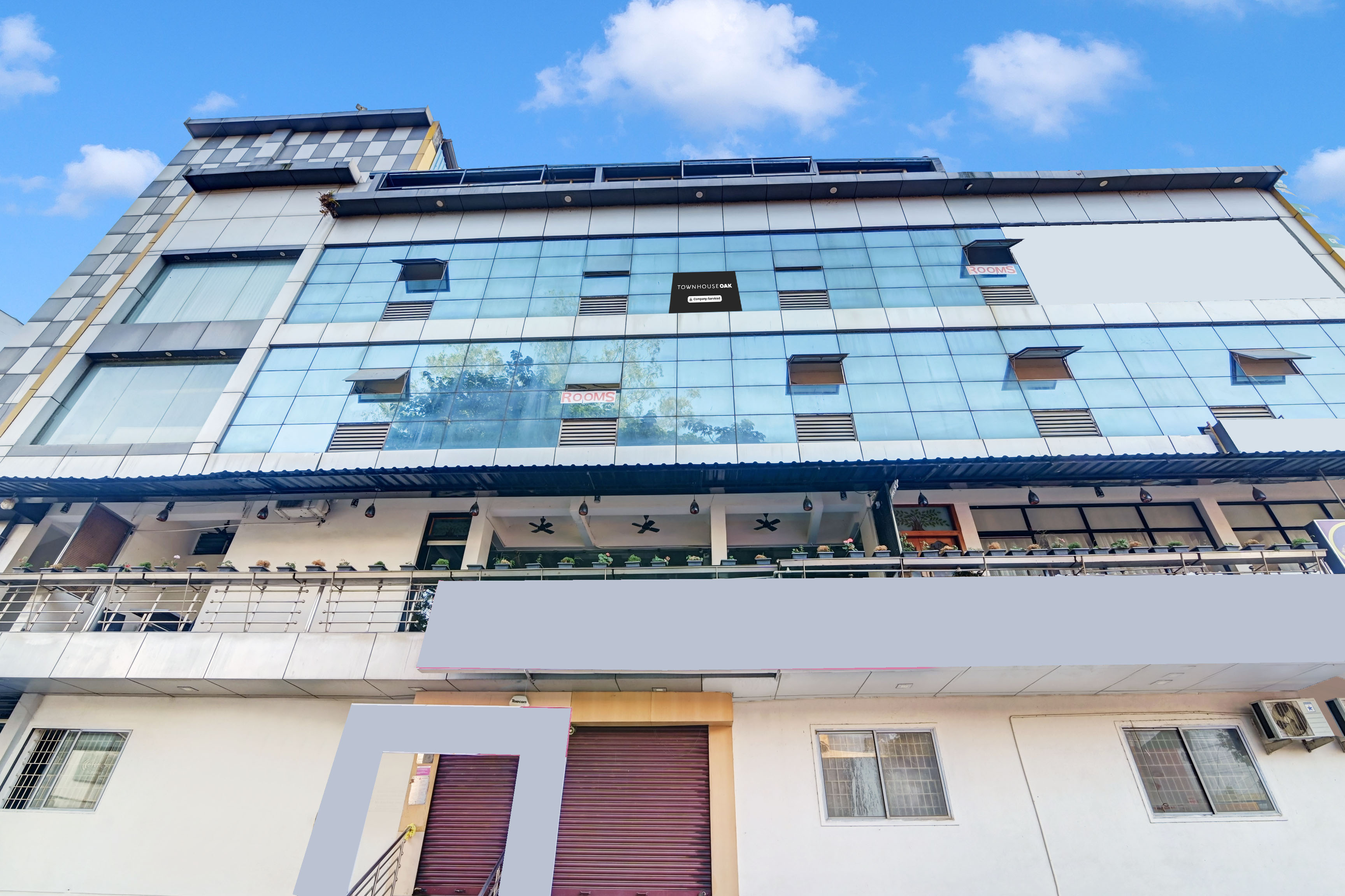 Super Townhouse Oak City Center Kushal Nagar in Coorg