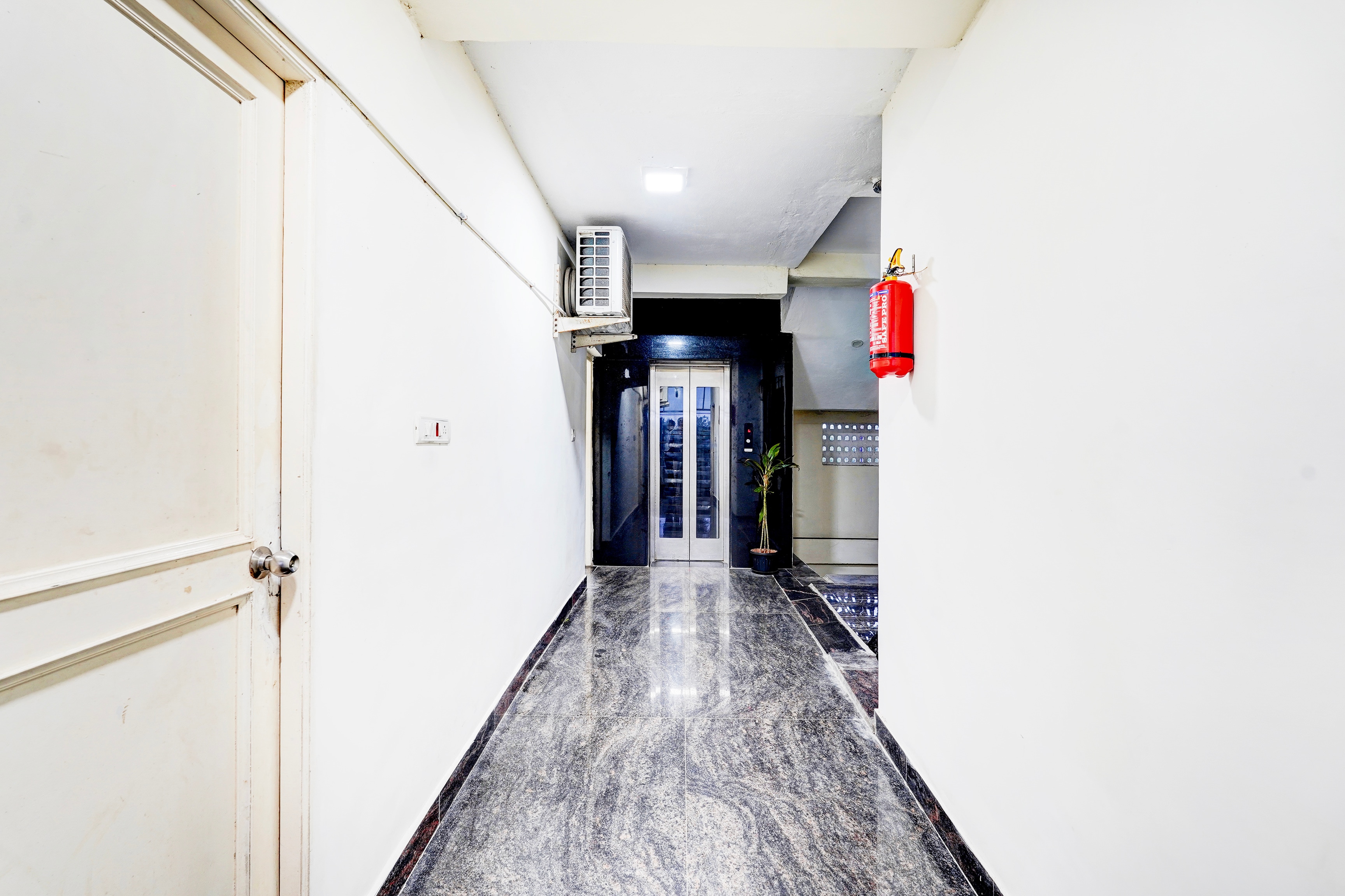 Super Collection O Mahabalipuram in Chennai