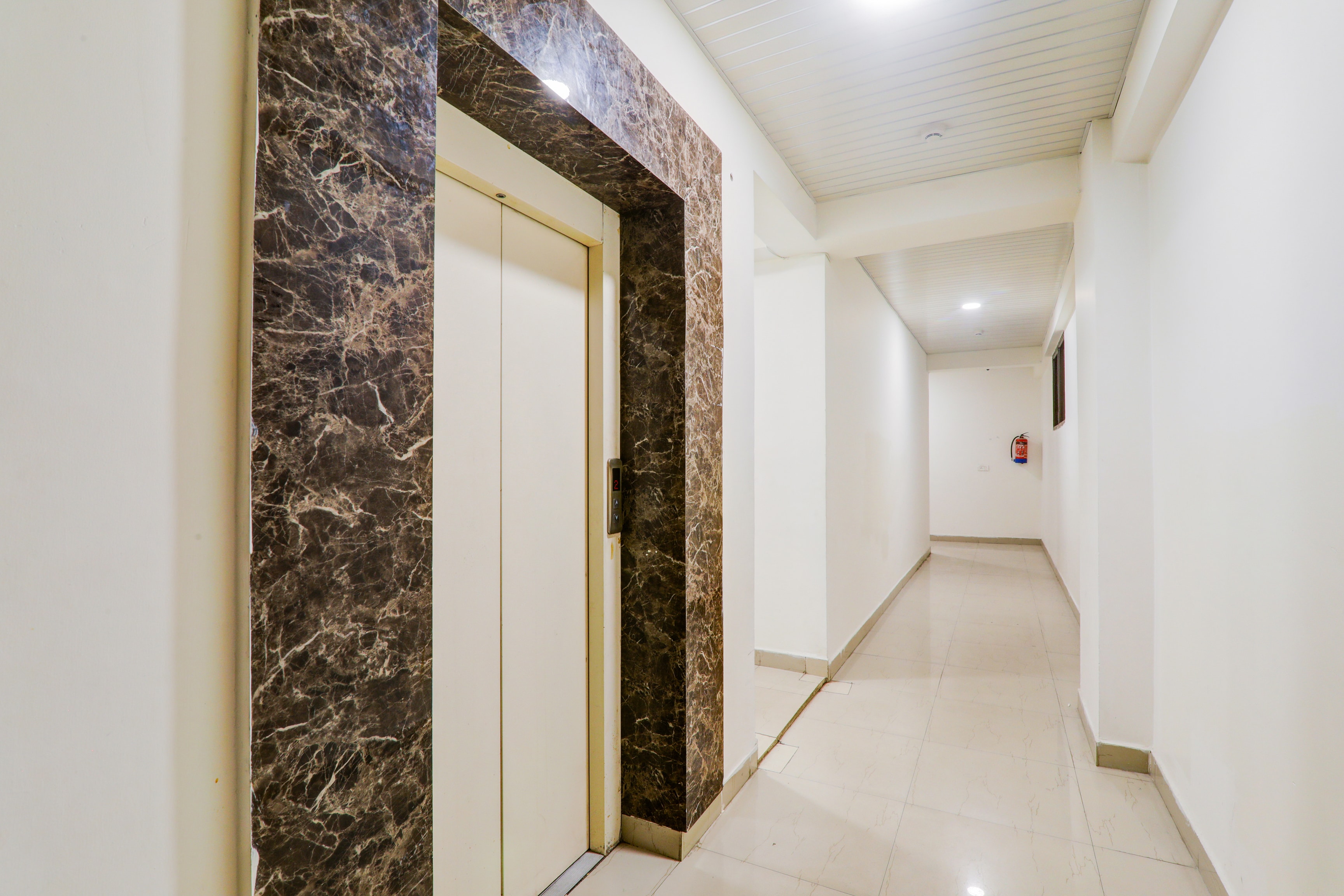 Super Townhouse Awas Vikas Kalyanpur in Kanpur