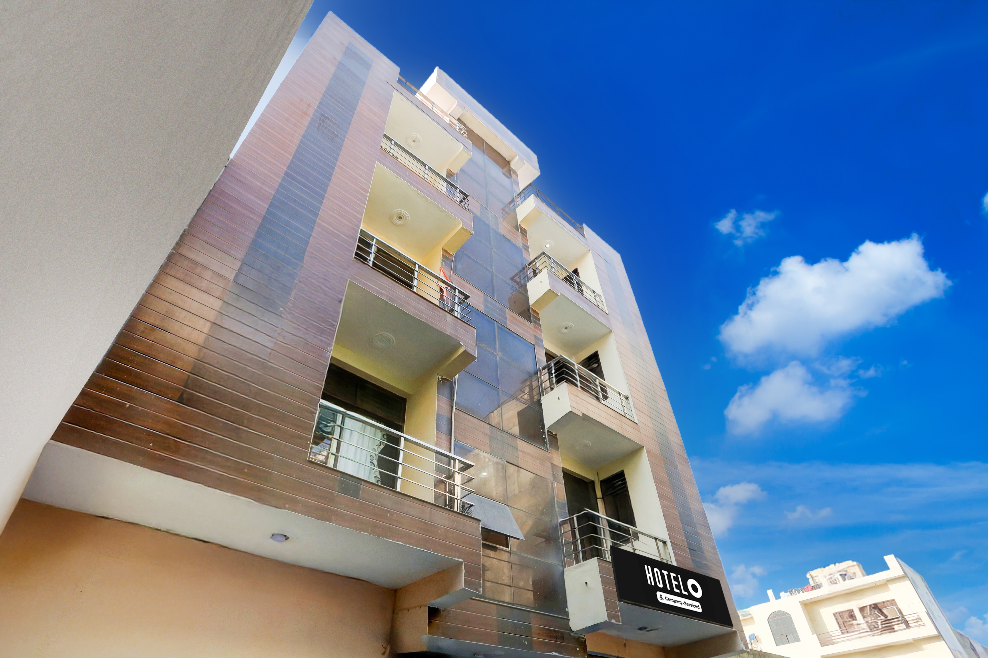 Hotel O Sheetla Colony in Gurgaon