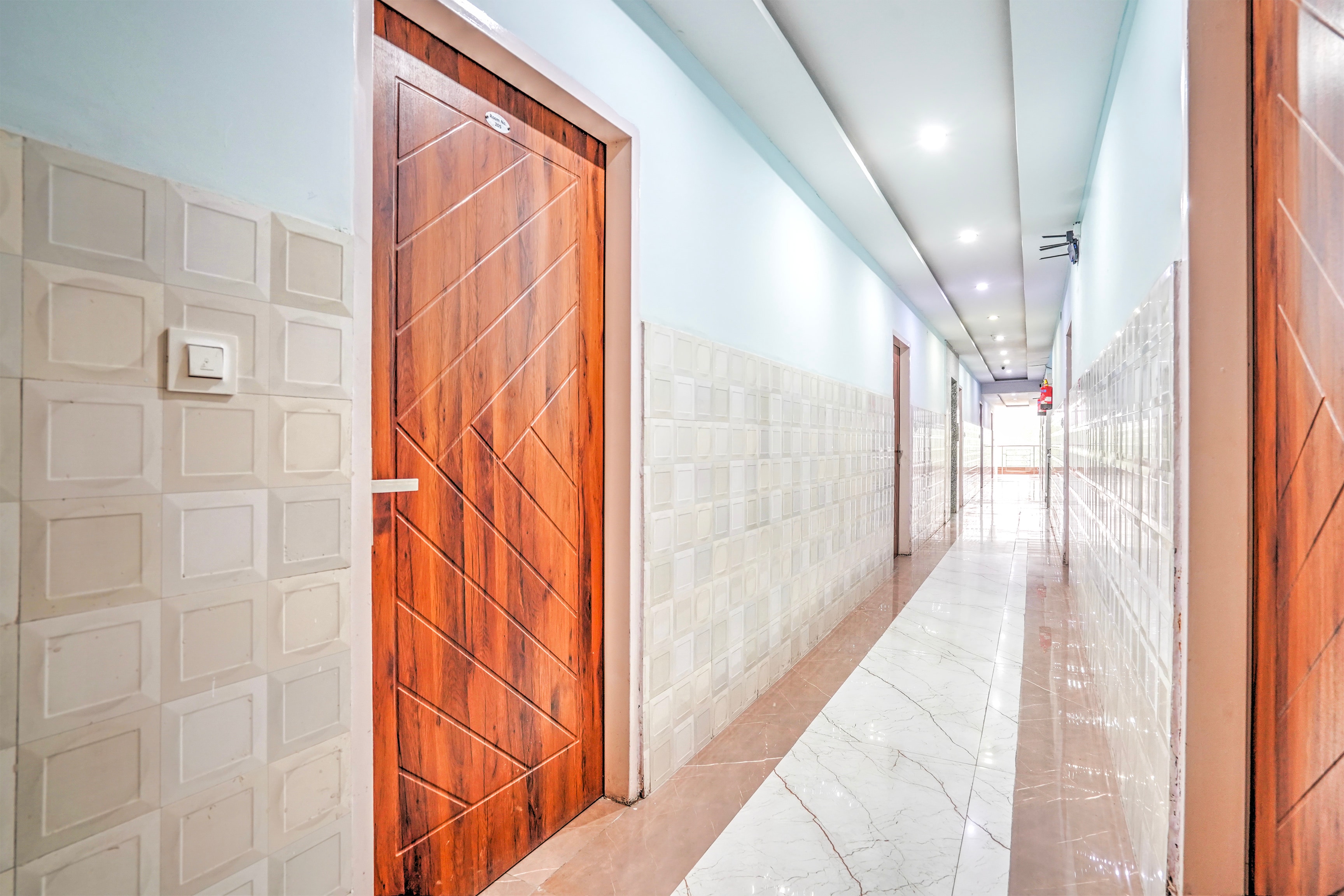 Super Hotel O Sector 52 Chandigarh Formerly Hari Residency in Chandigarh