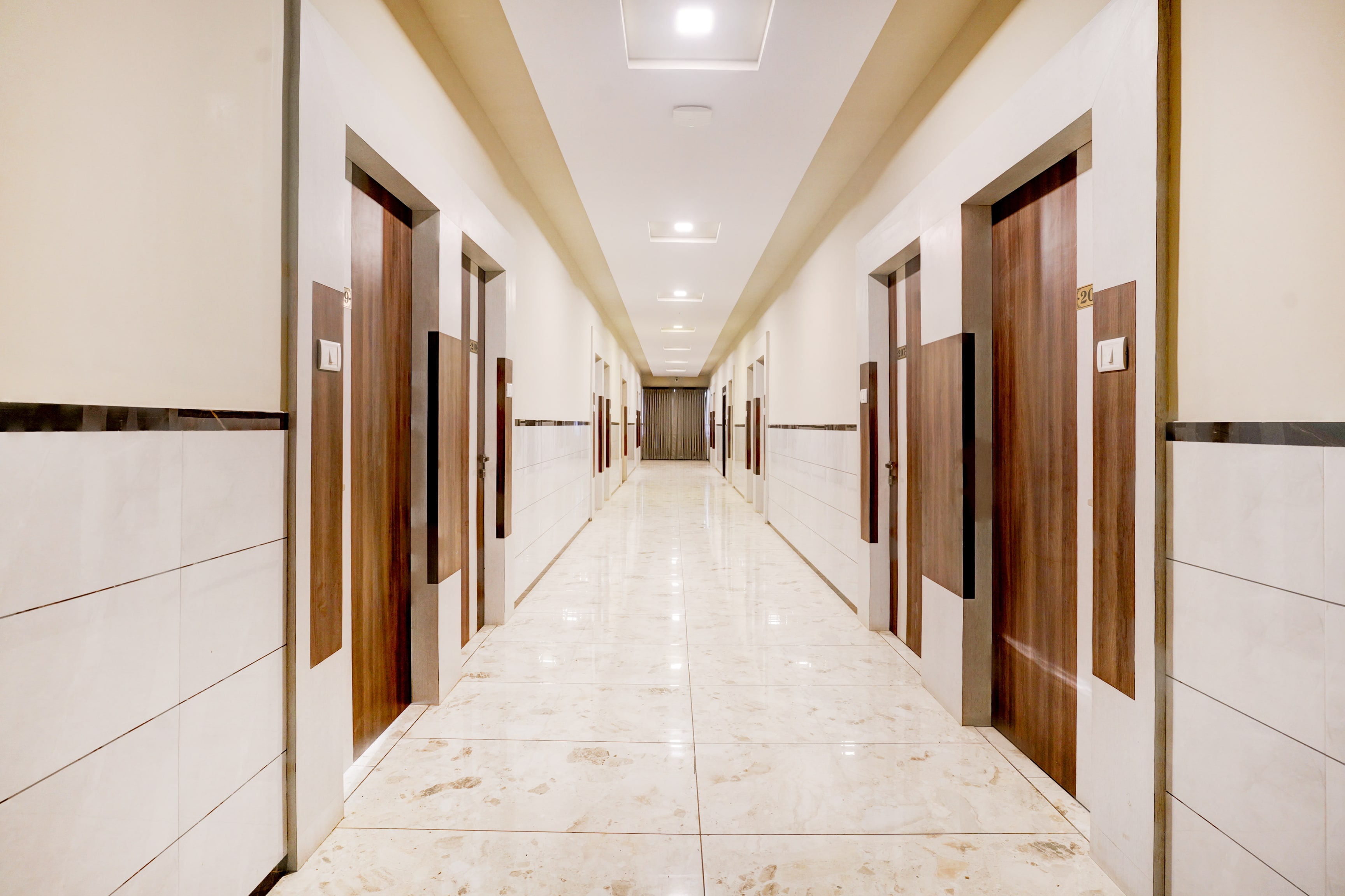 Super Townhouse Vasai Express Highway Formerly Majestic Inn in Mumbai