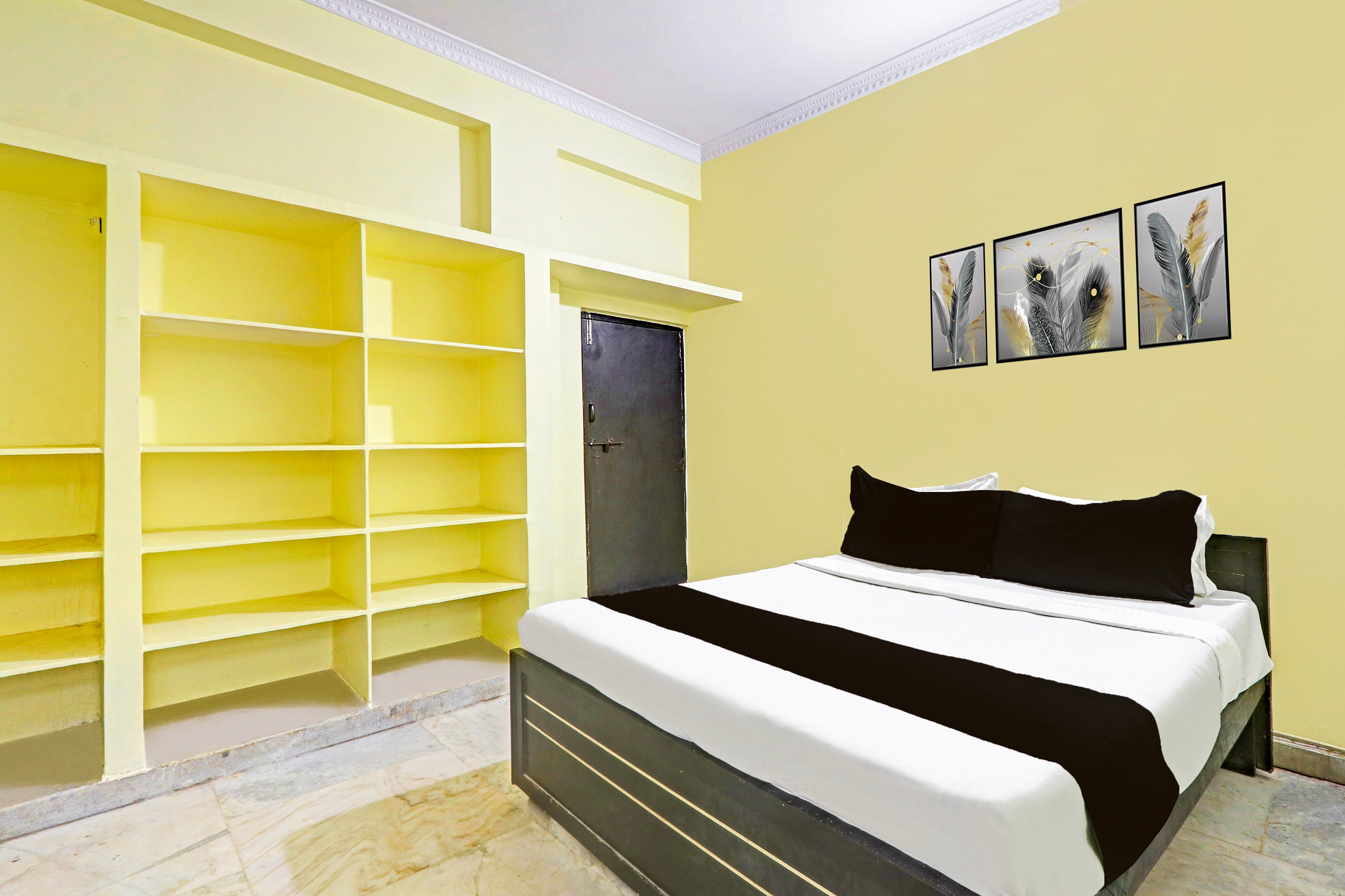 Super Hotel O Near Dilsuknagar Metro in Hyderabad