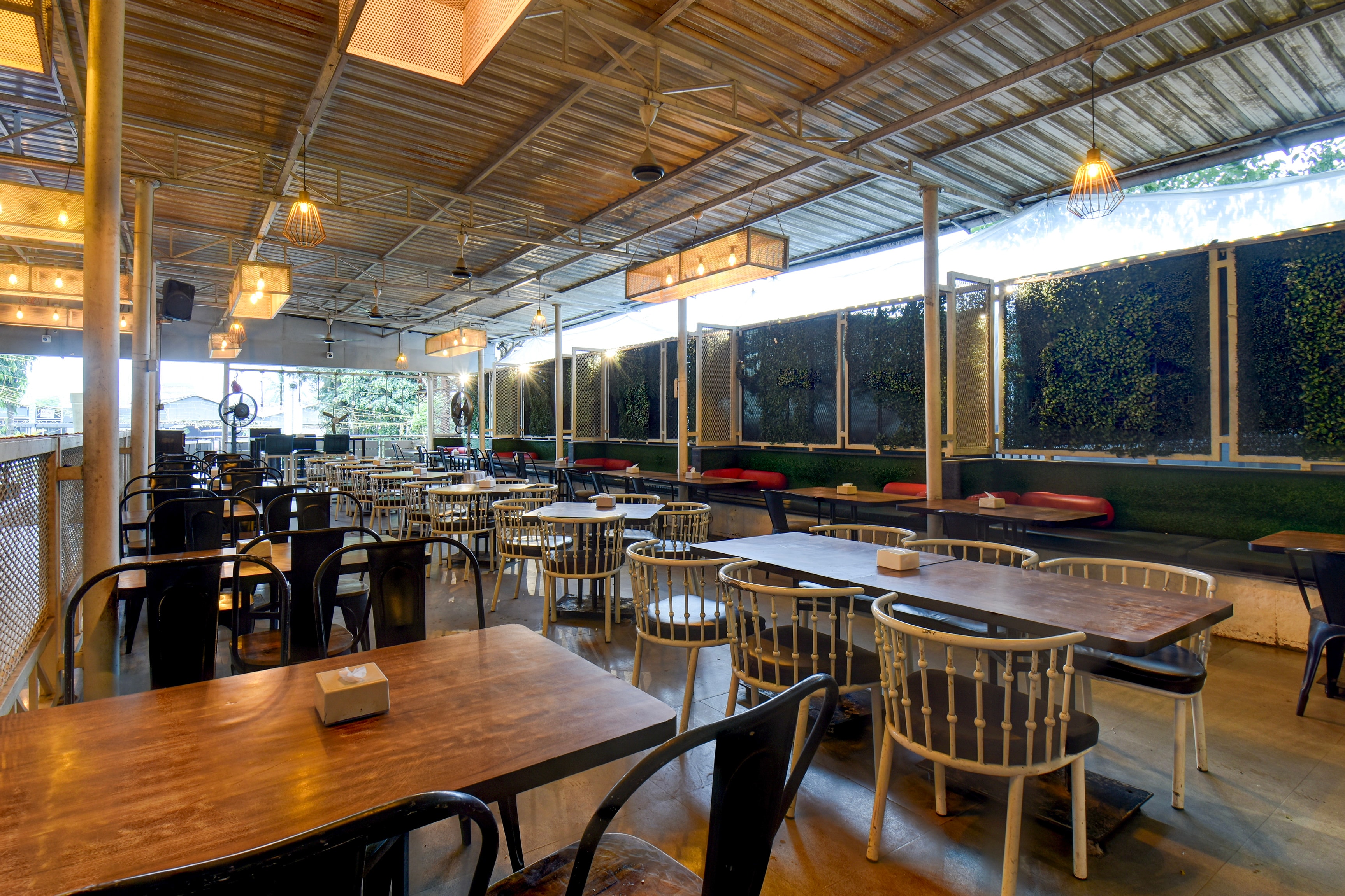 Townhouse Balewadi Stadium Pune Formerly Hotel Sarovar in Pune