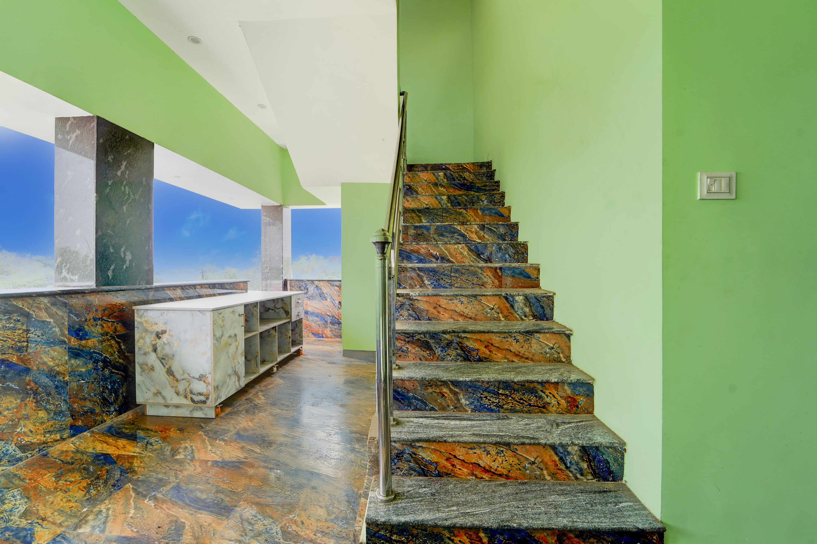 Super Collection O Madurai Theni Road in Madurai