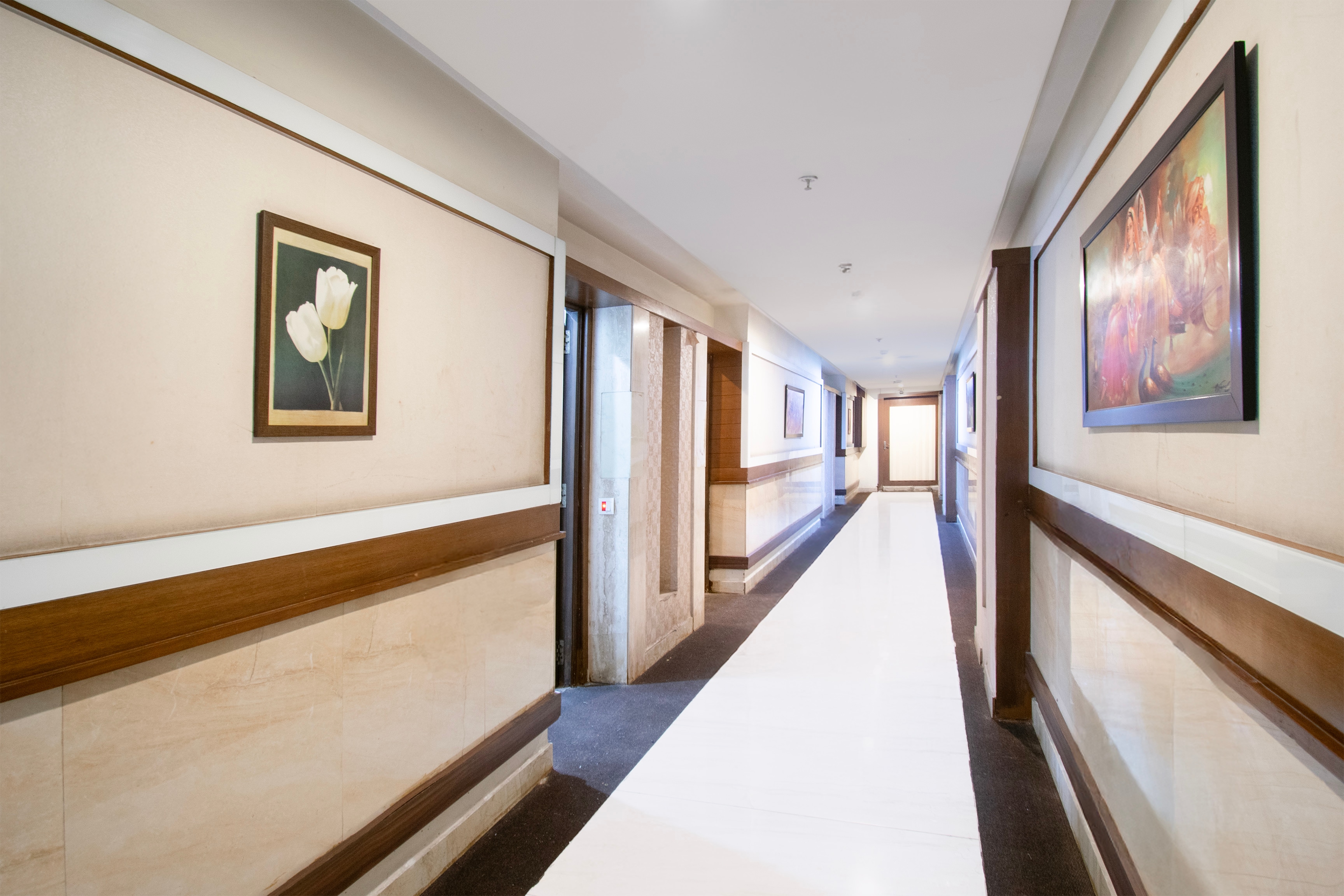 Super Townhouse Kothapet Formerly Surabhi Elite in Hyderabad