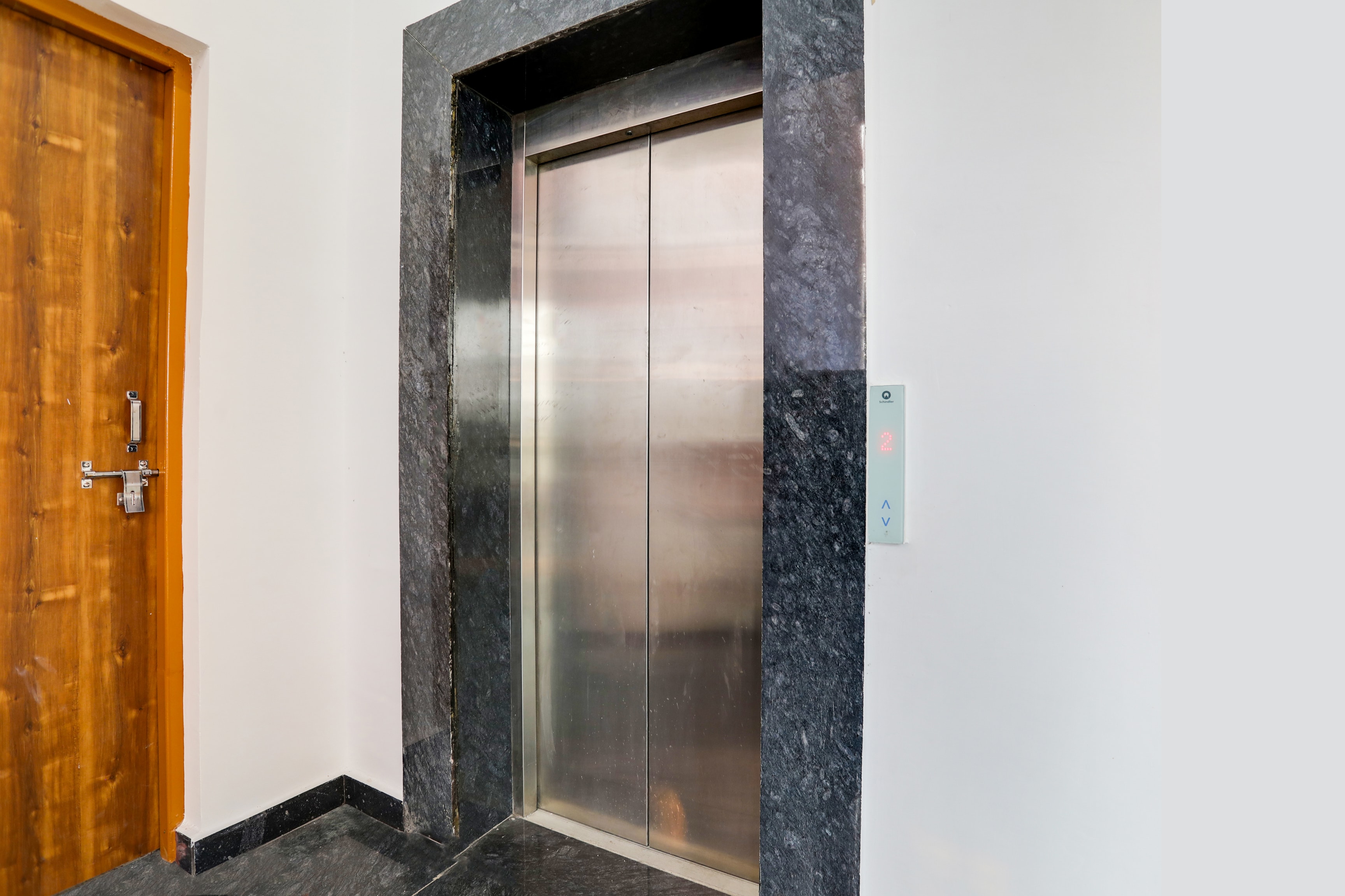 Super Townhouse Kathgharia Chowk in Haldwani