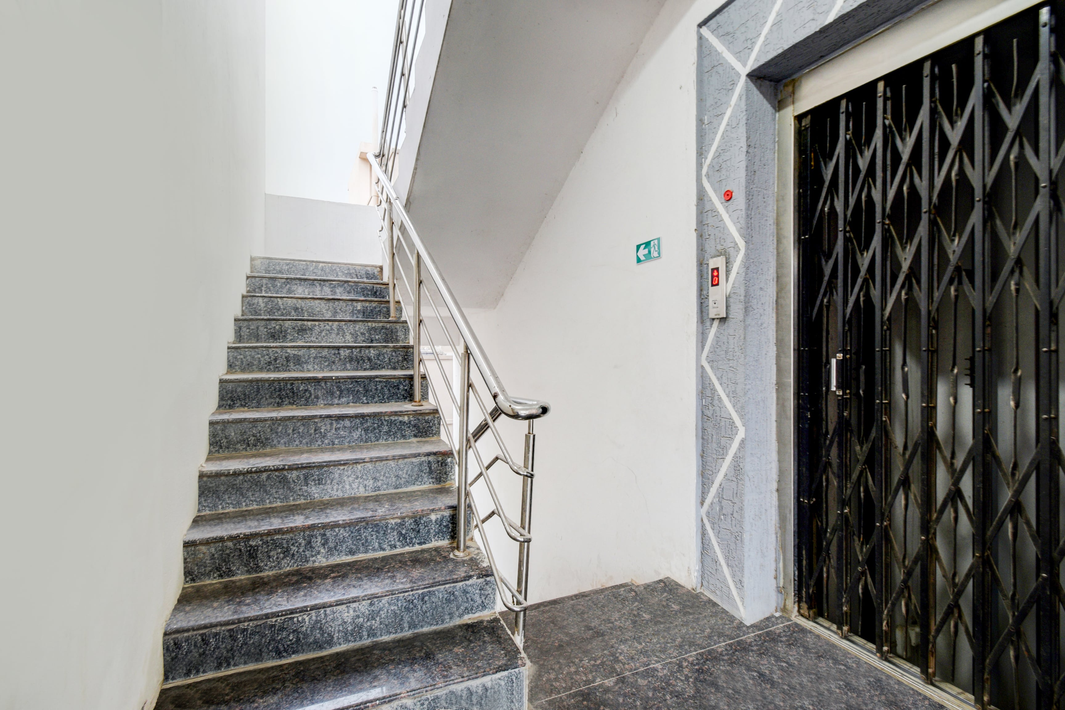 Hotel O Chandanagar Formerly Nakshatra in Hyderabad