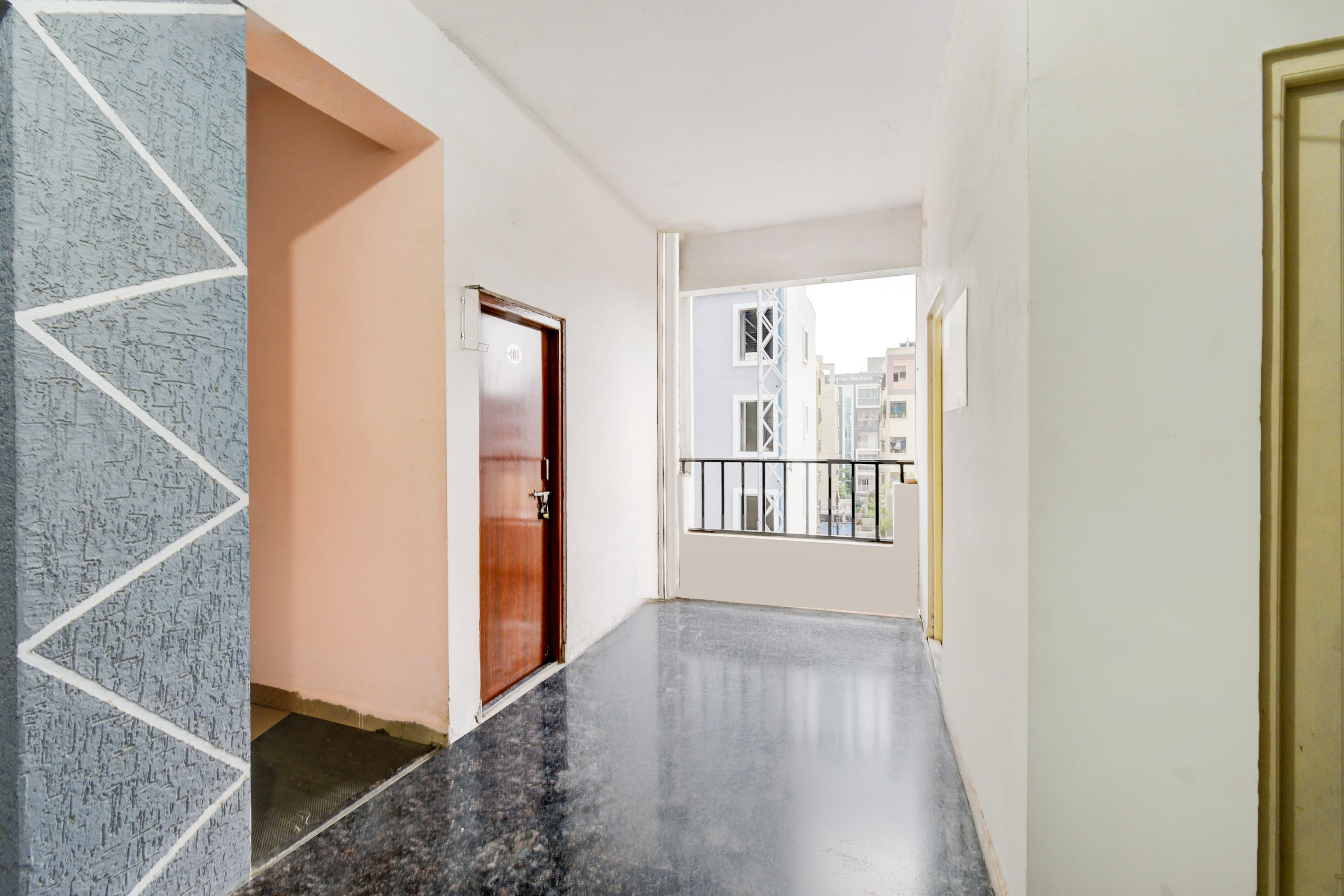 Hotel O Chandanagar Formerly Nakshatra in Hyderabad