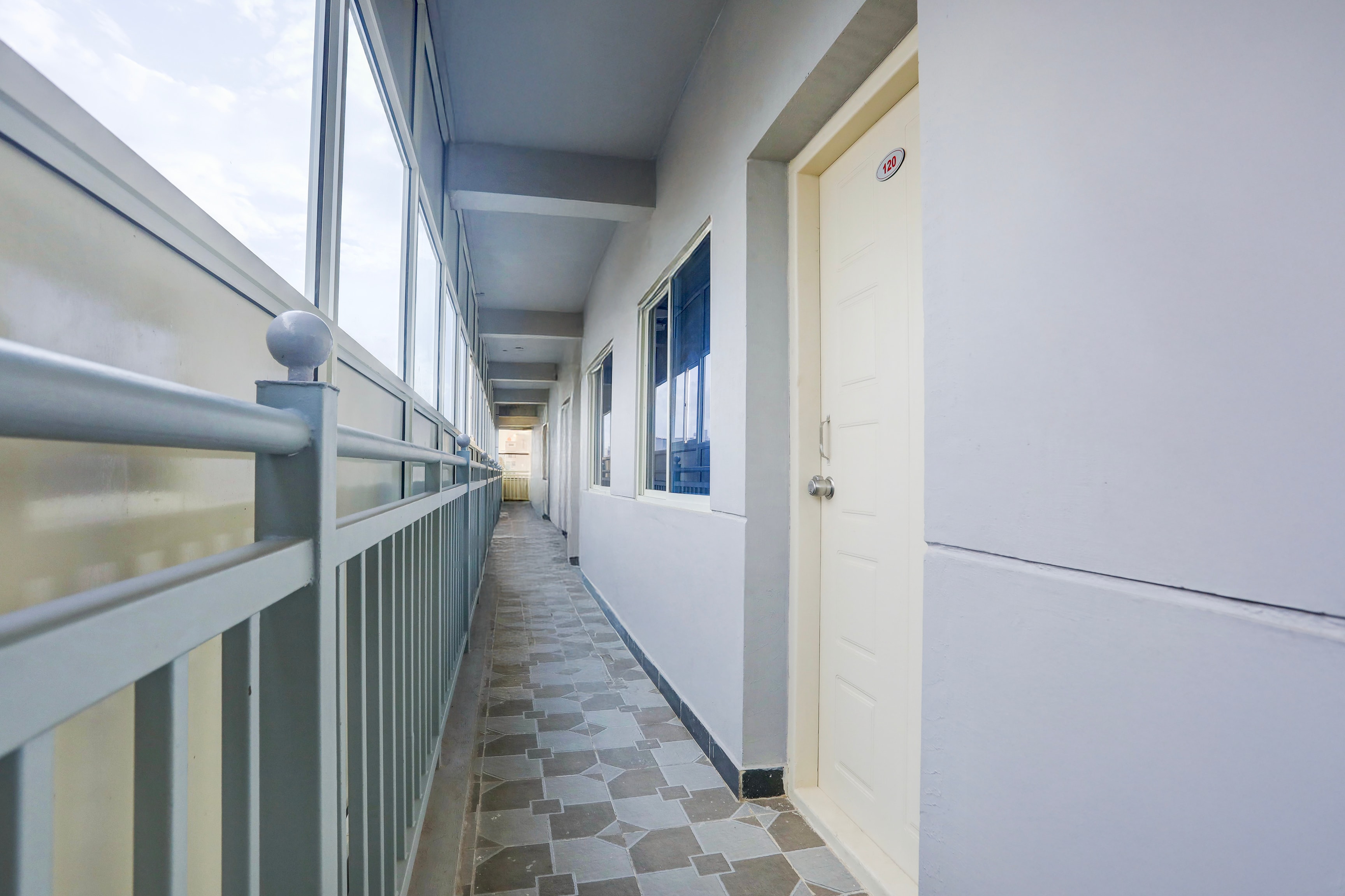 Super Collection O Chikmagalur Market Road in Chikkamagaluru