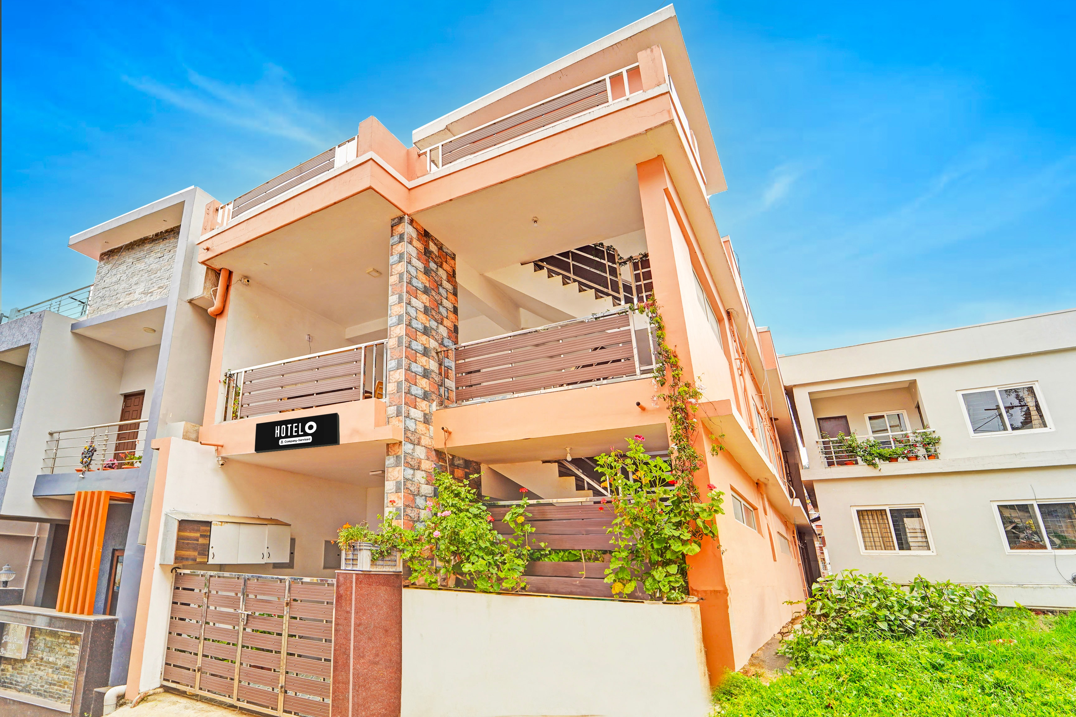 Super Hotel O Vijaynagar Road Formerly Anmol Peace Stay in Ooty