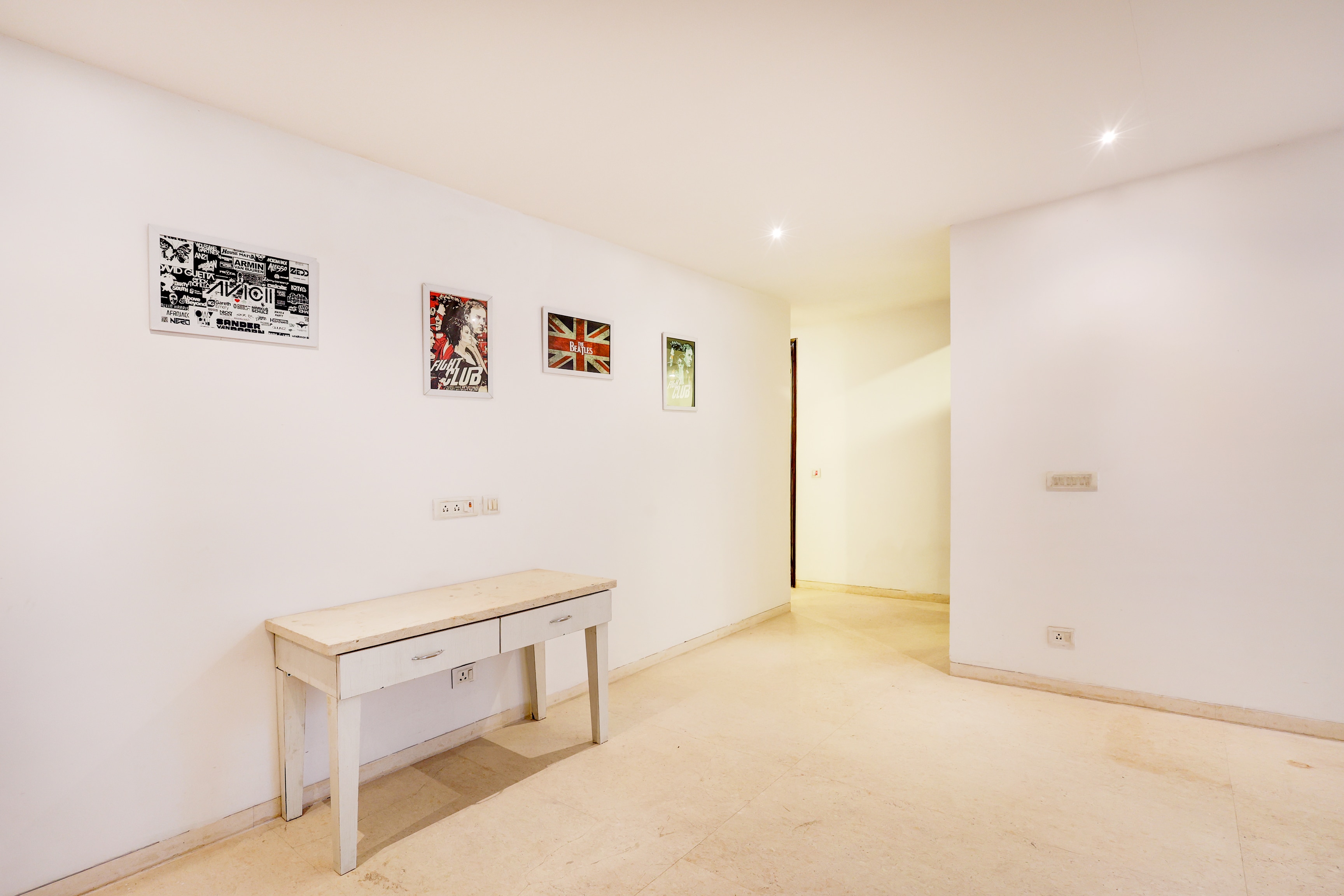 Super Townhouse T Block Sector 24 in Gurgaon