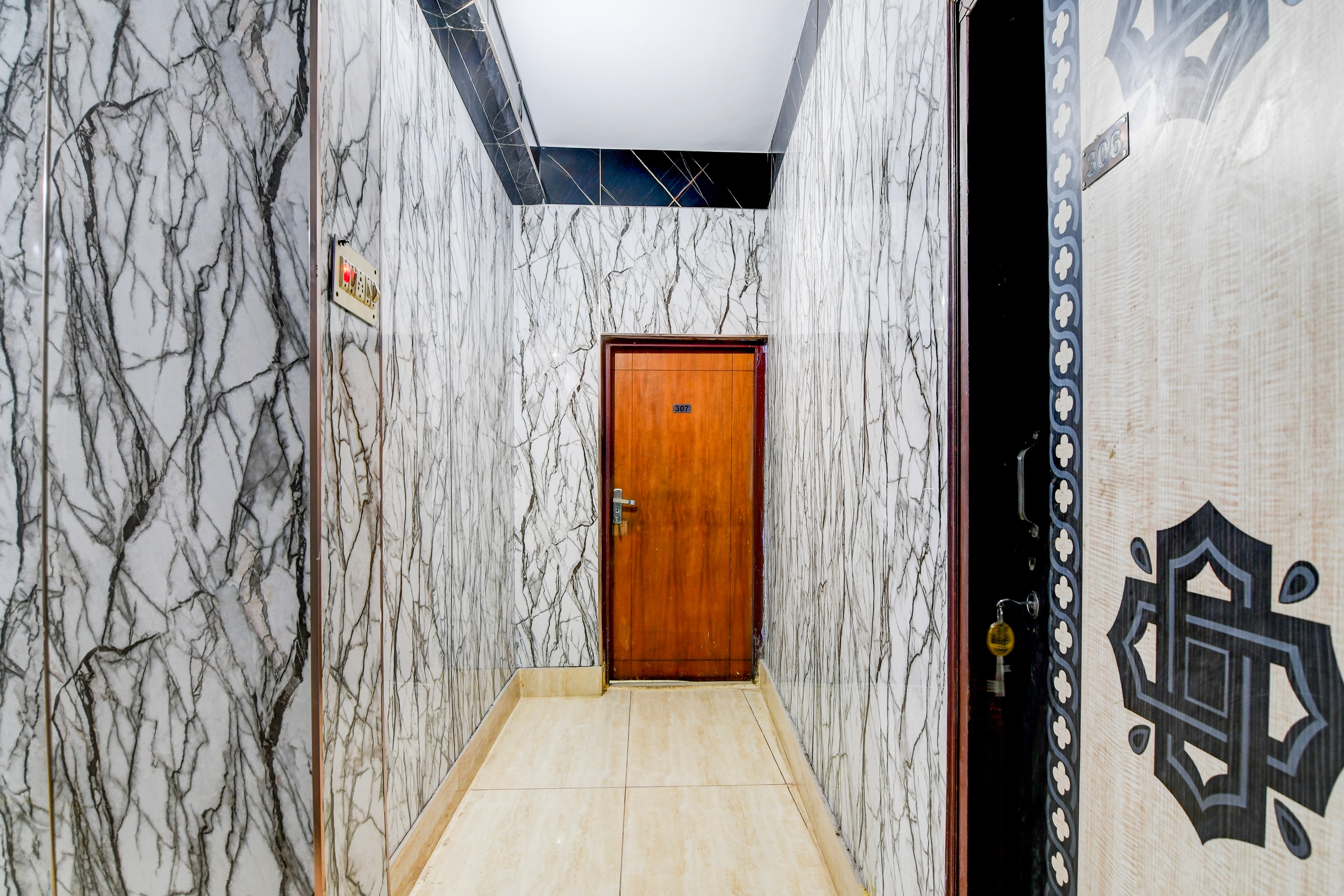 Super Hotel O Serampore Railway Station Formerly Rupashi Guest House in Hoogly