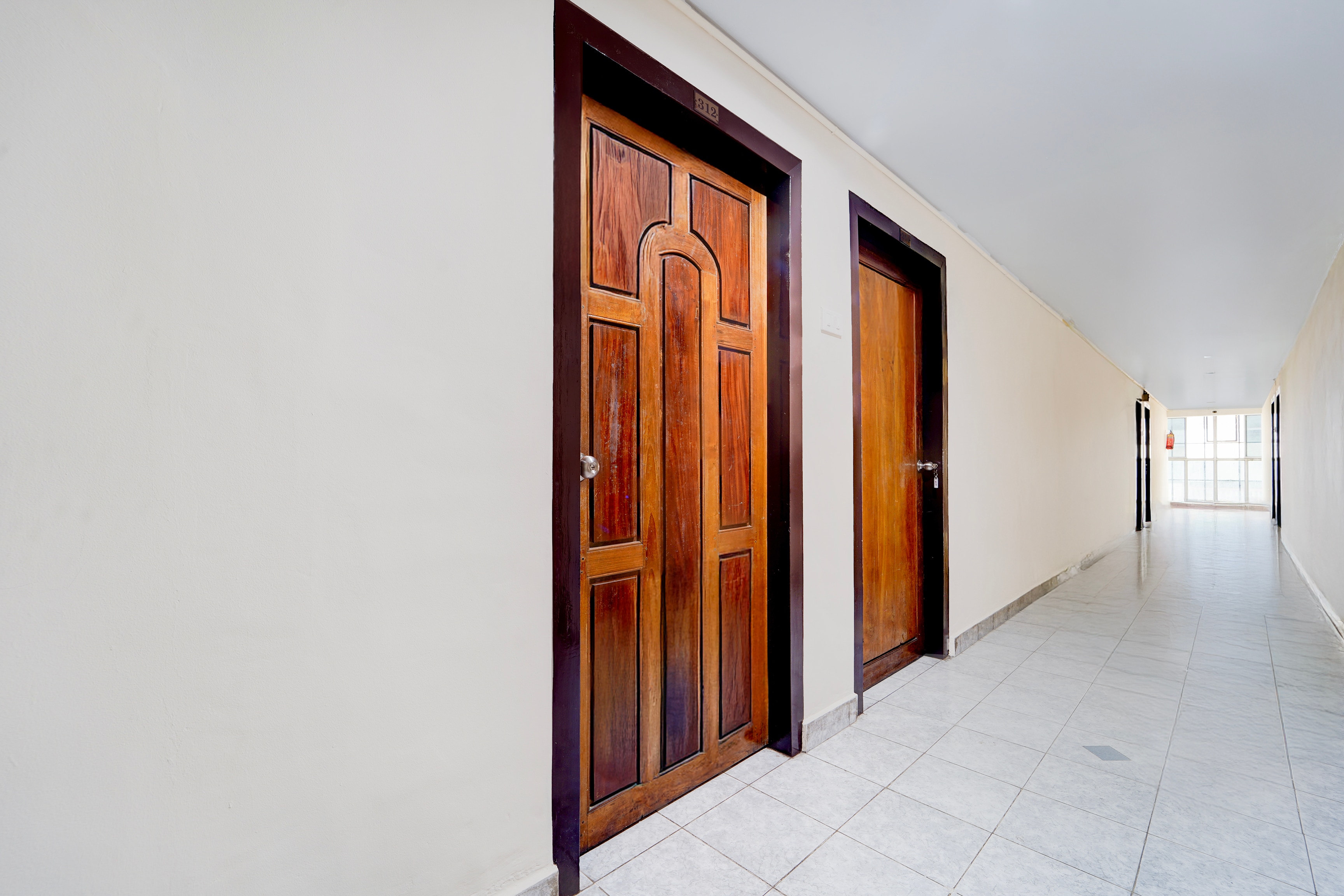 Super Hotel O Pathanamthitta Near Mahatma Gandhi Statue in Pathanamthitta