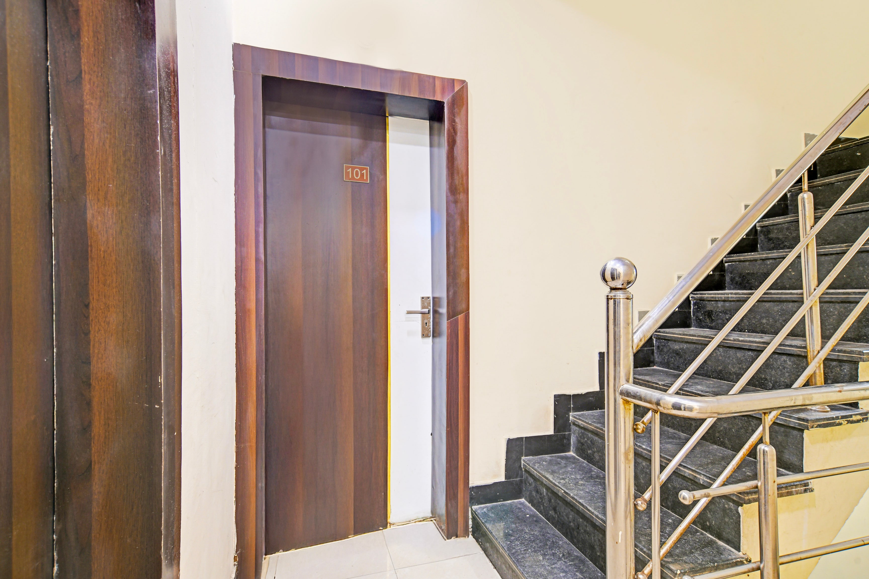 Hotel O Hanuman Naka Ujjain Formerly Krishna Palace in Ujjain