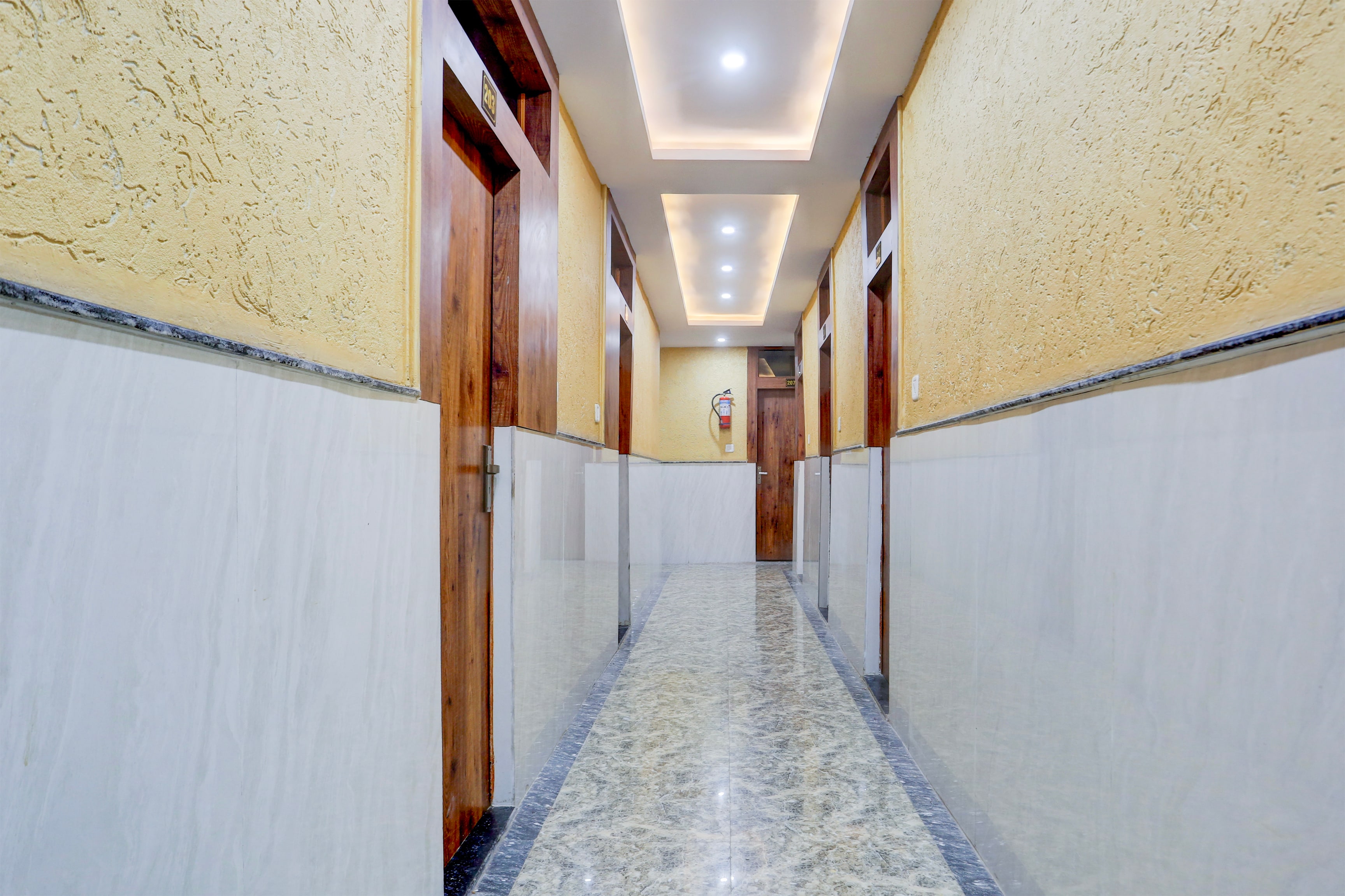 Super Hotel O Mall Road Gwalior Formerly Rama inn in Gwalior