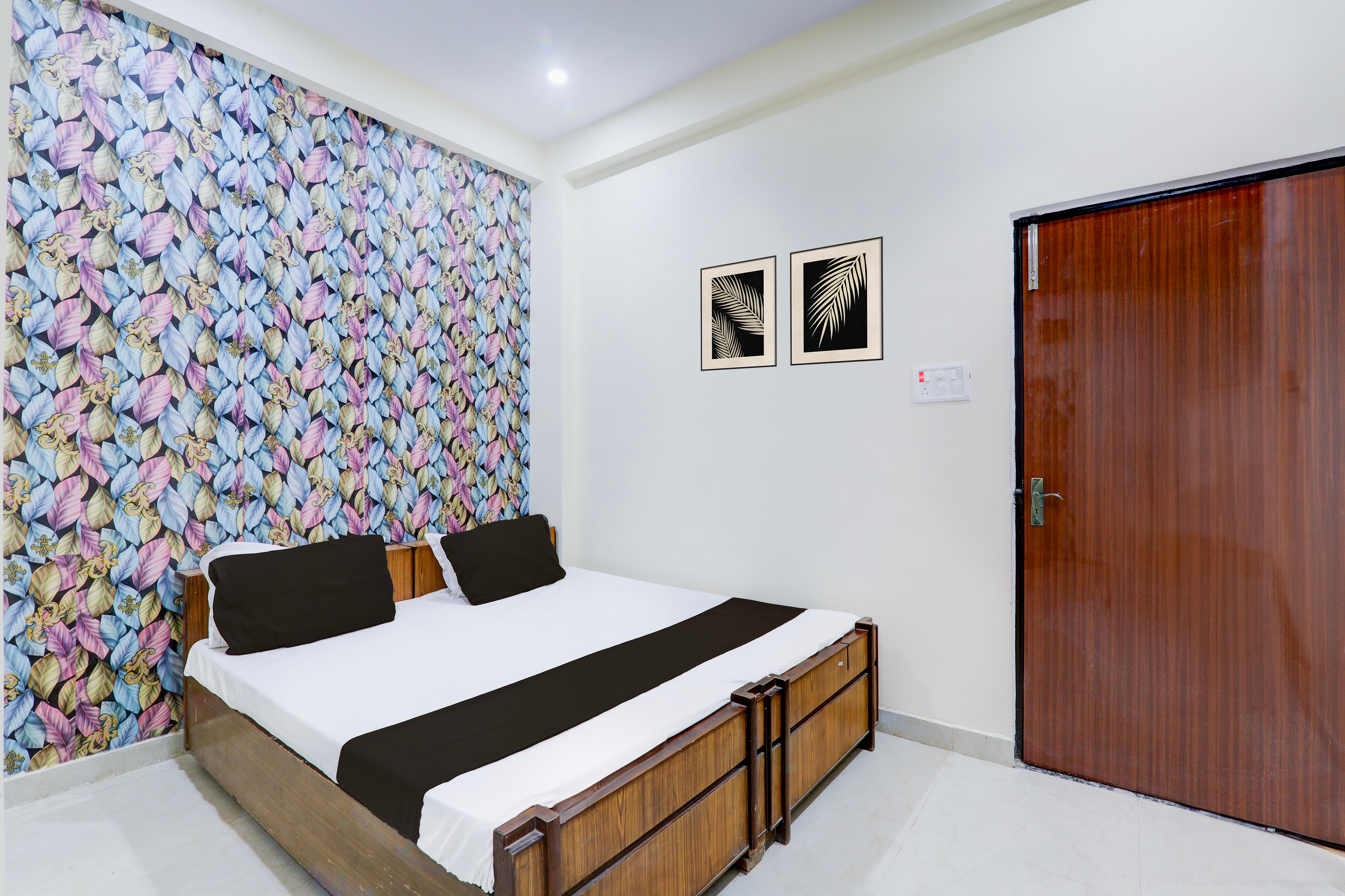 Super Hotel O Sudhirpur near Phonix Hospital in Varanasi