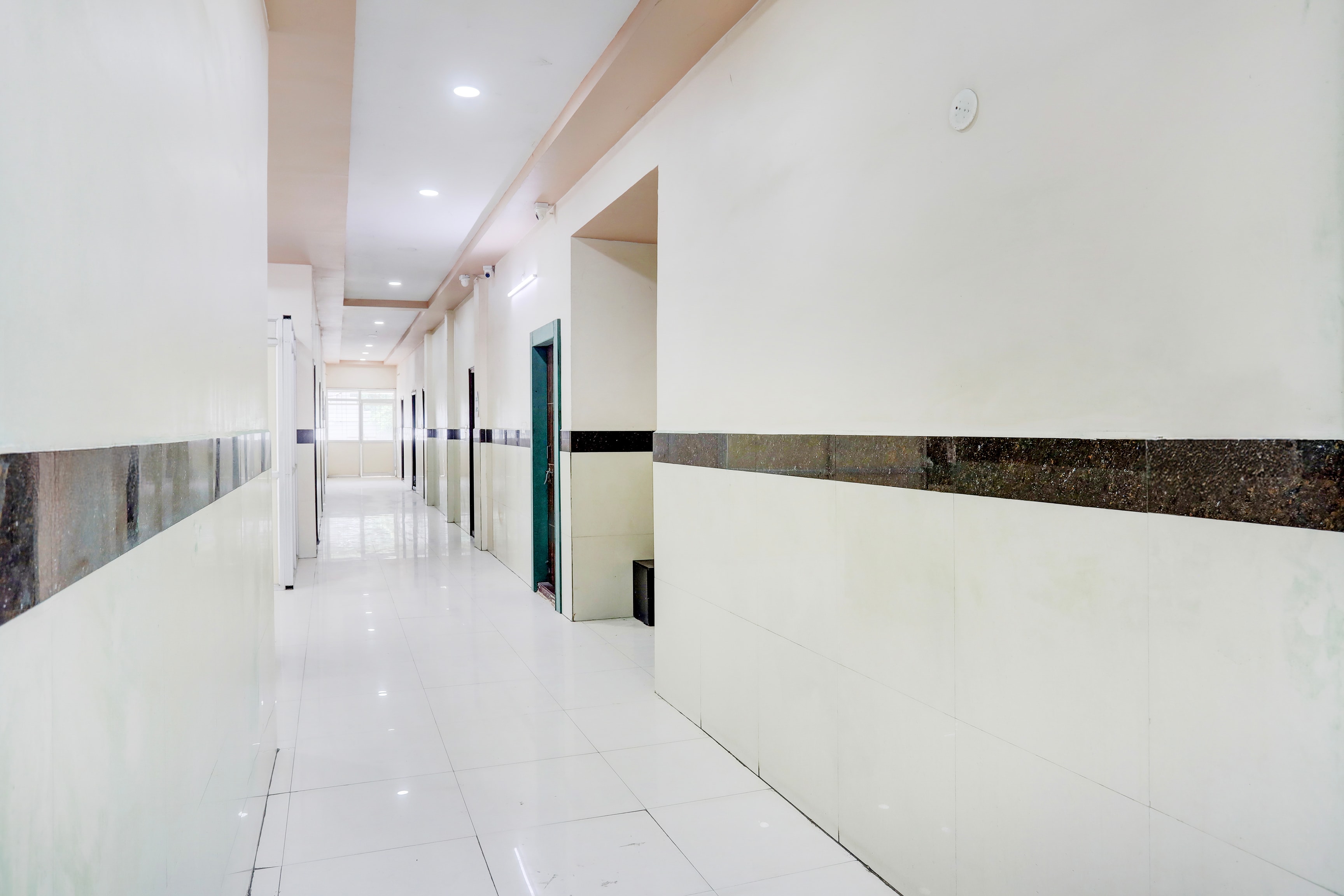 Hotel O Kurnool Bus Stand Formerly RR Residency in Kurnool