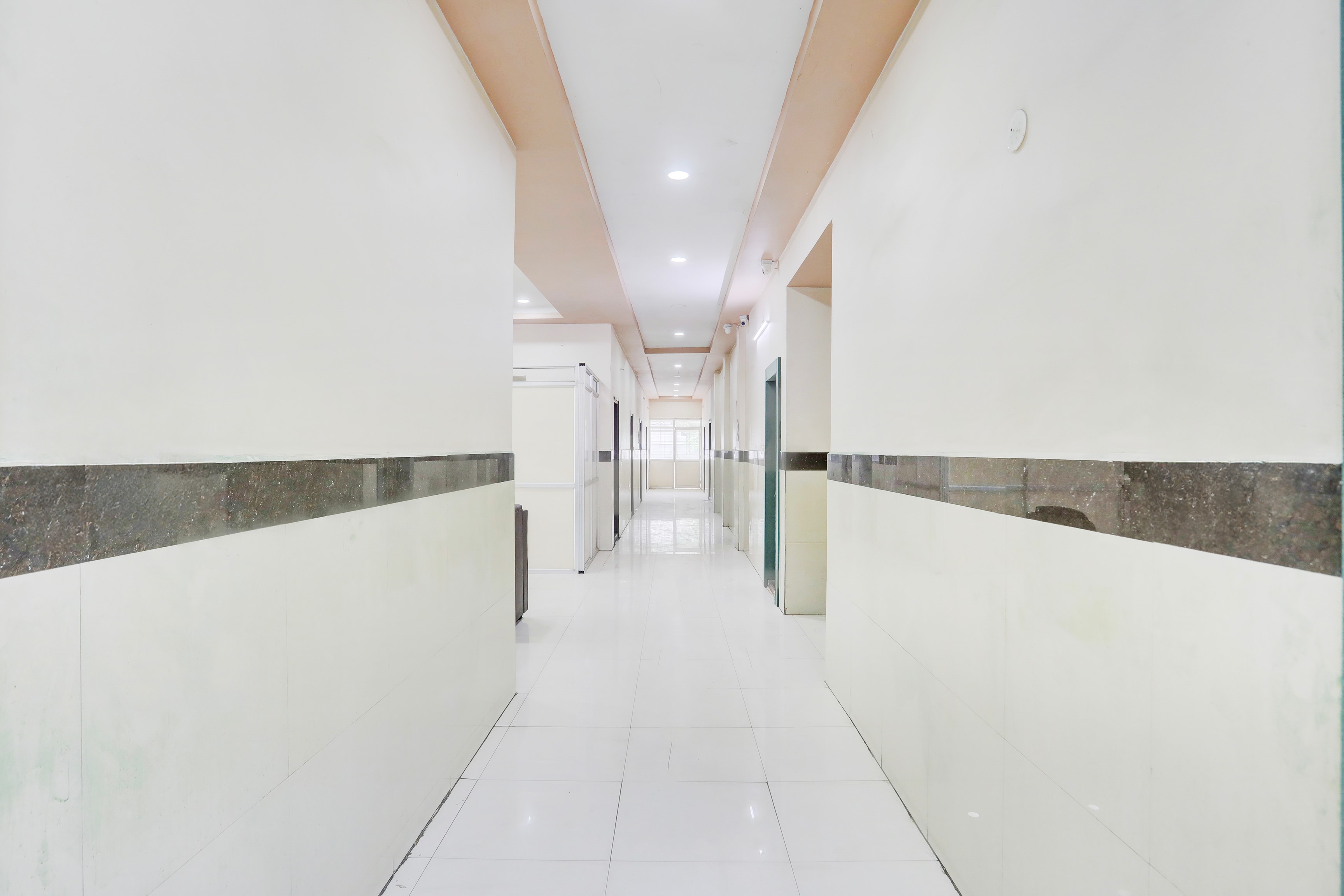 Hotel O Kurnool Bus Stand Formerly RR Residency in Kurnool