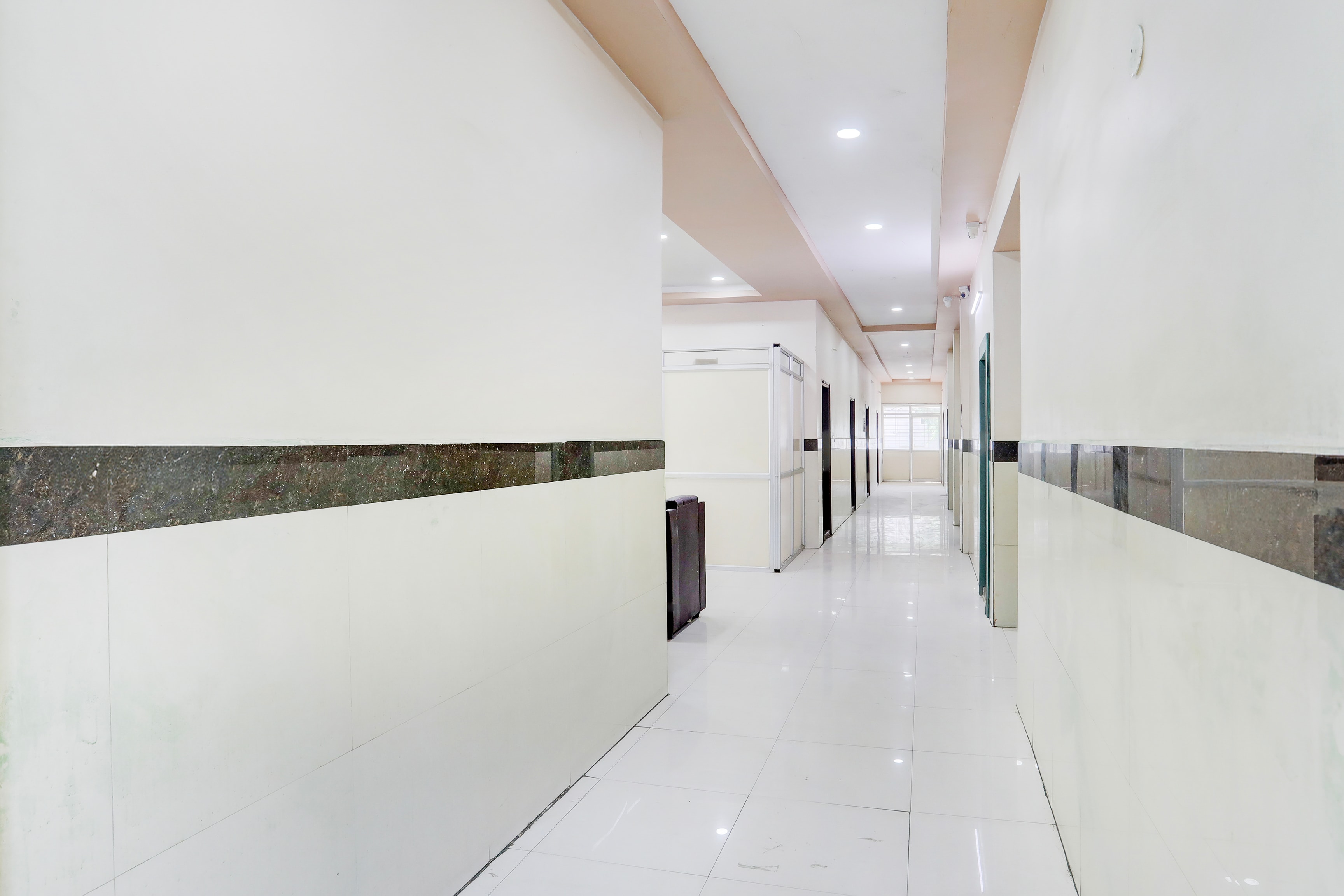 Hotel O Kurnool Bus Stand Formerly RR Residency in Kurnool