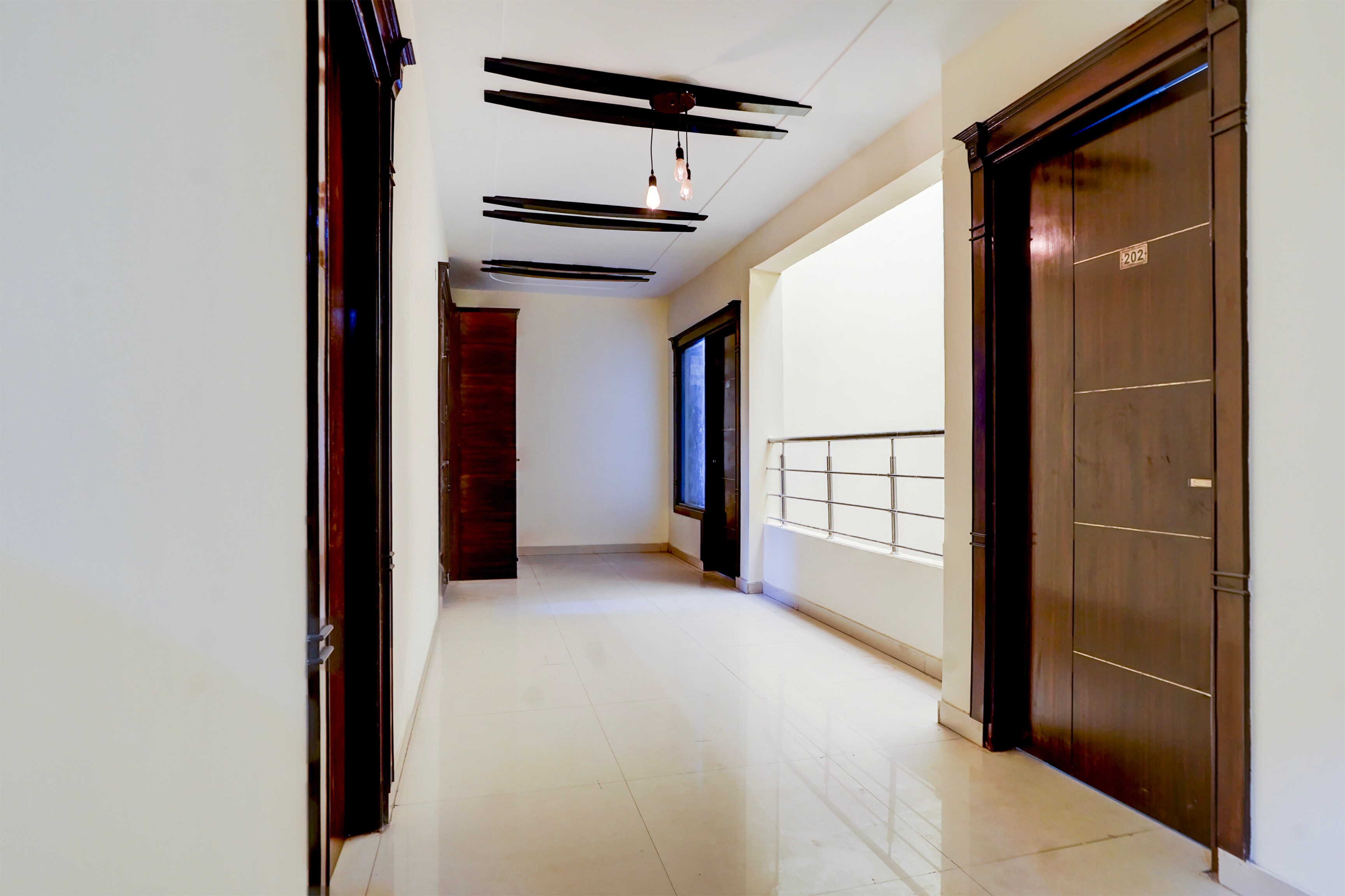 Collection O Sector 70 Noida in Noida