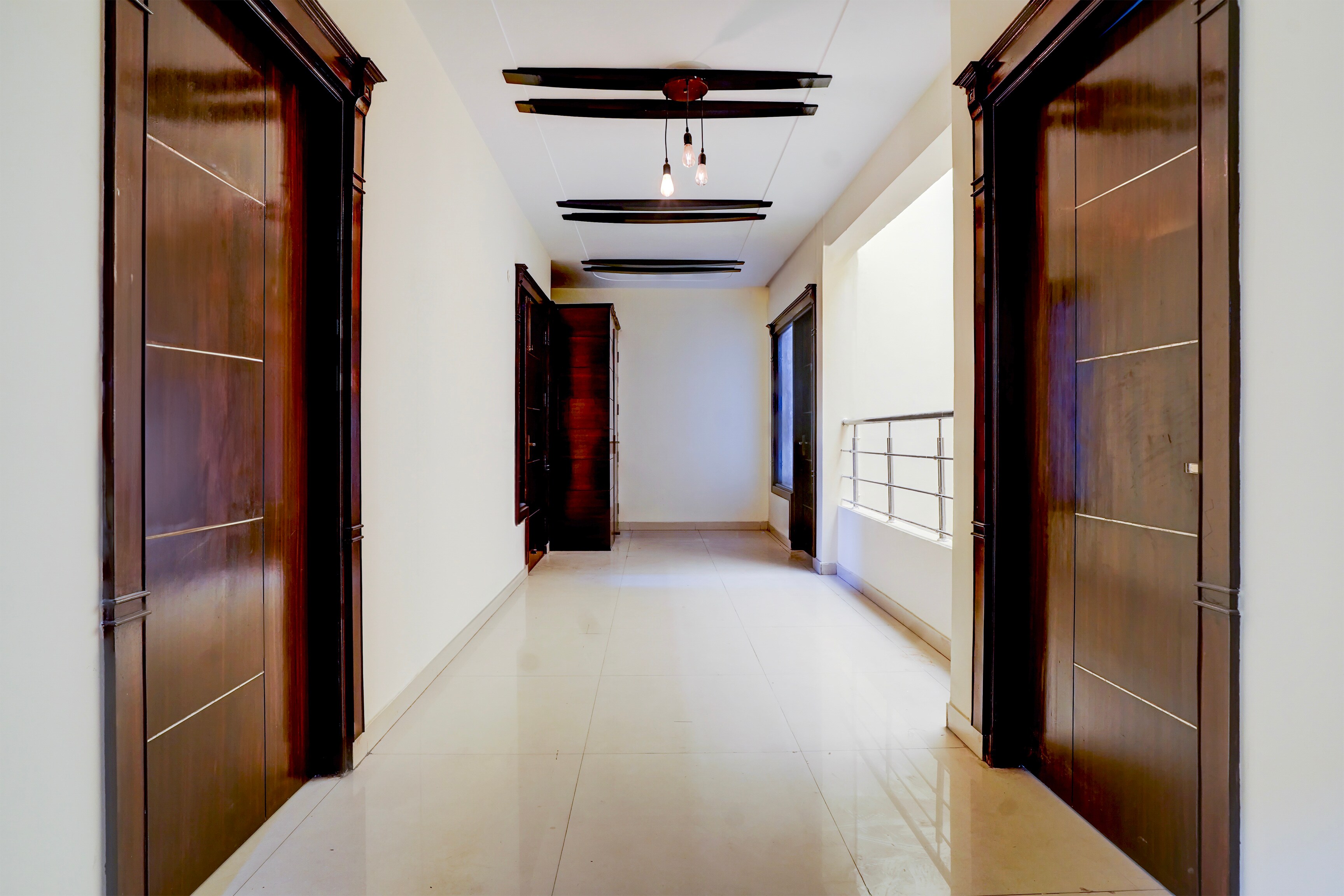 Collection O Sector 70 Noida in Noida