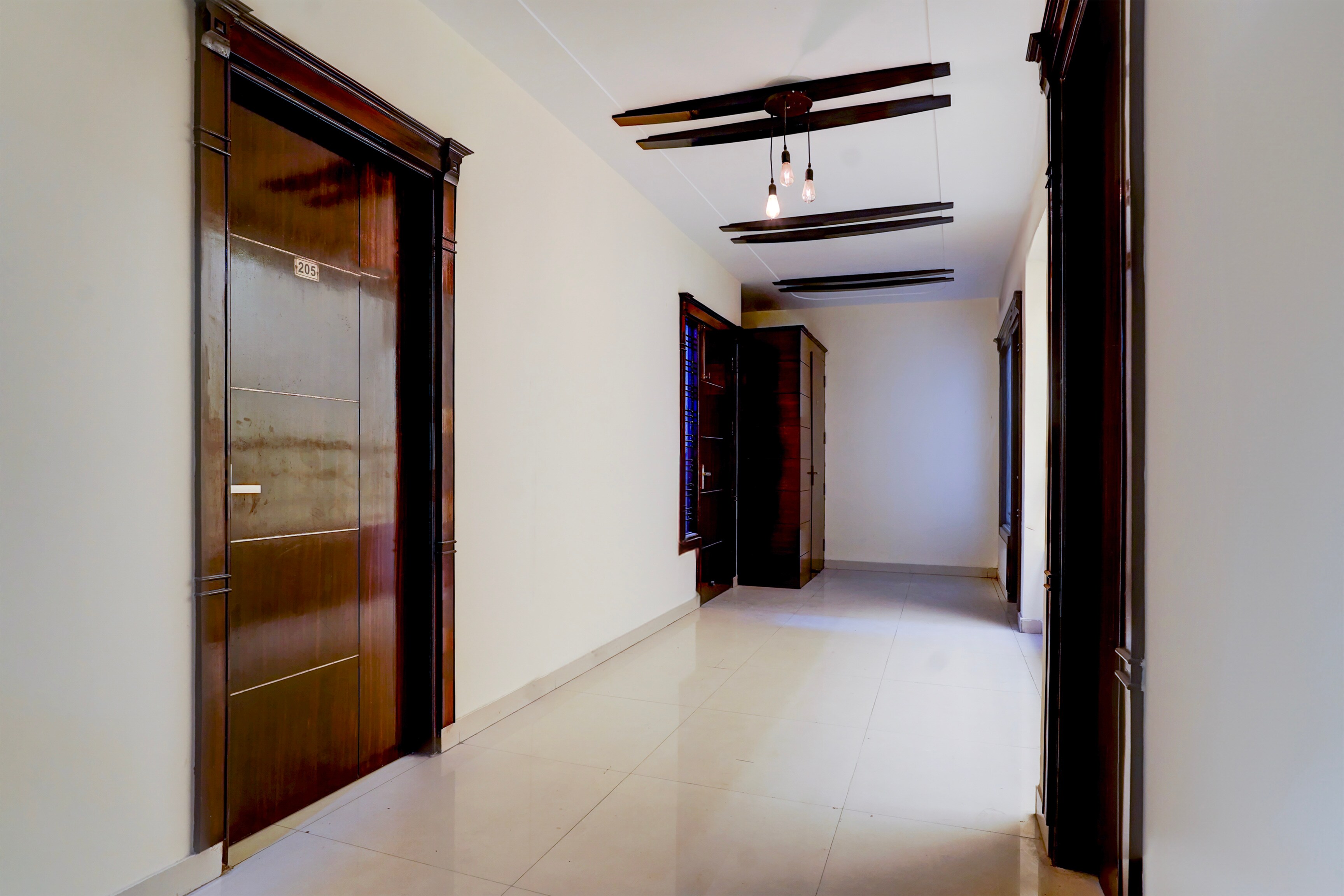 Collection O Sector 70 Noida in Noida