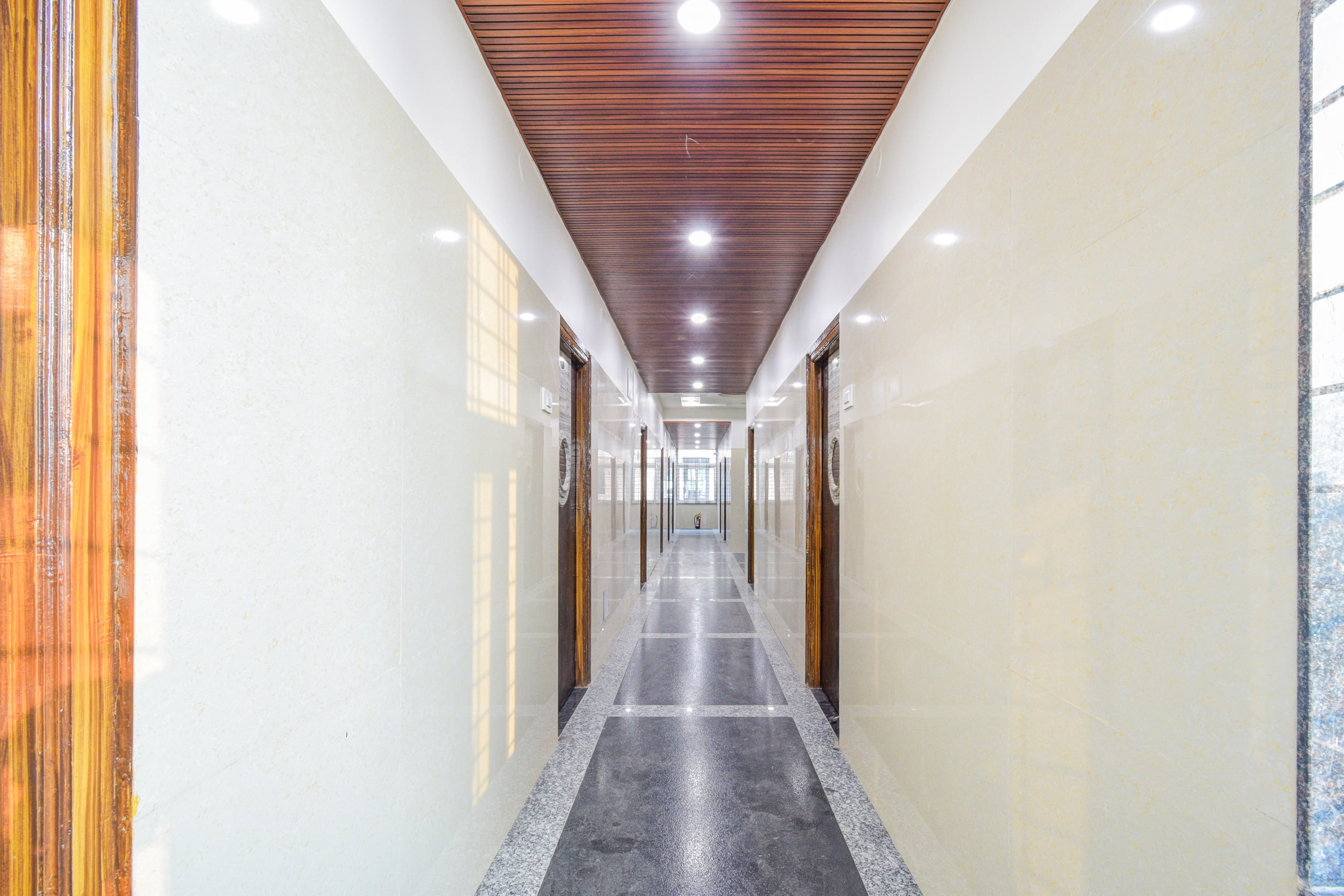 Super Townhouse Kokapet Formerly Aarian Tej Nilayam in Hyderabad