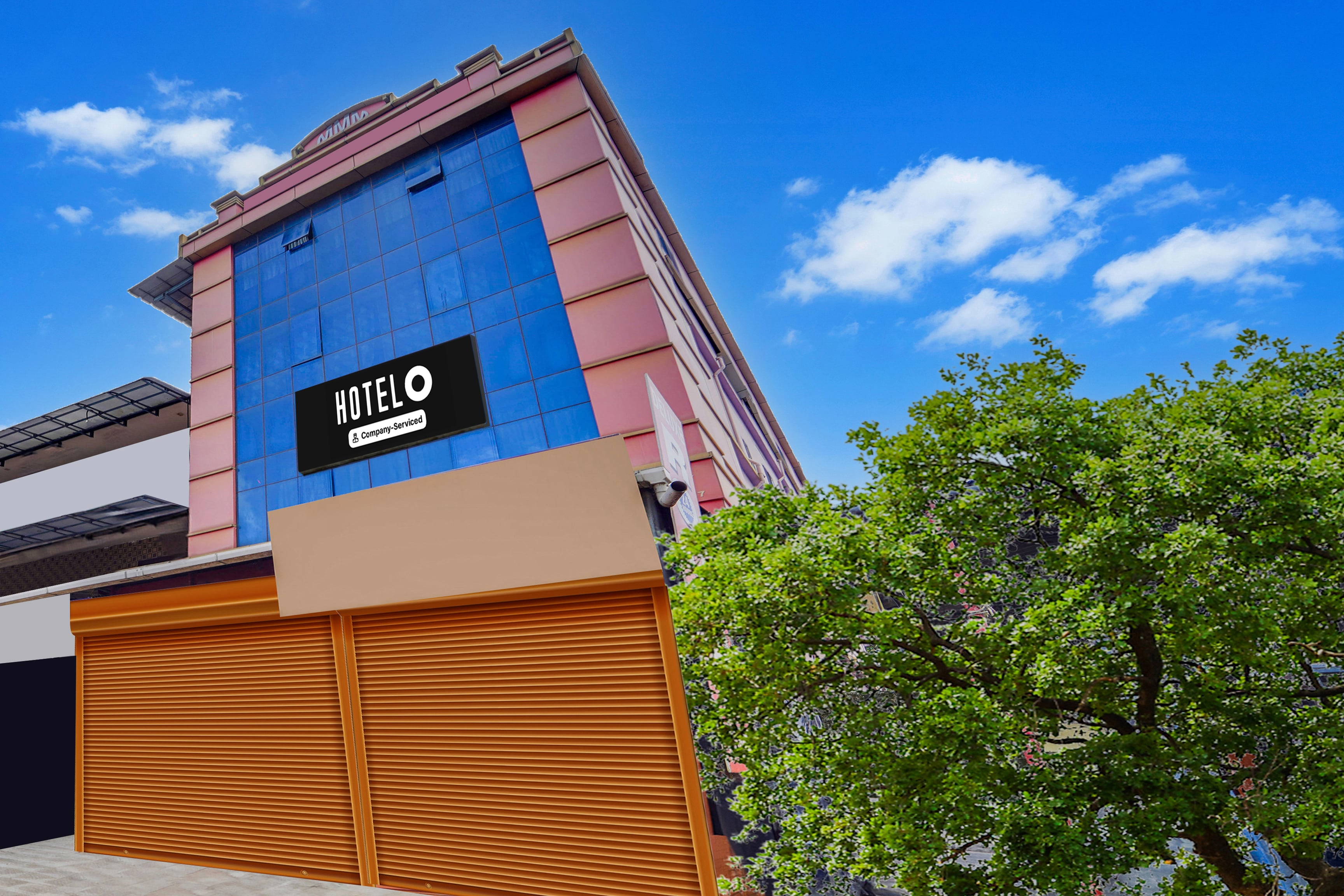 Super Hotel O Aluva Town in Kochi