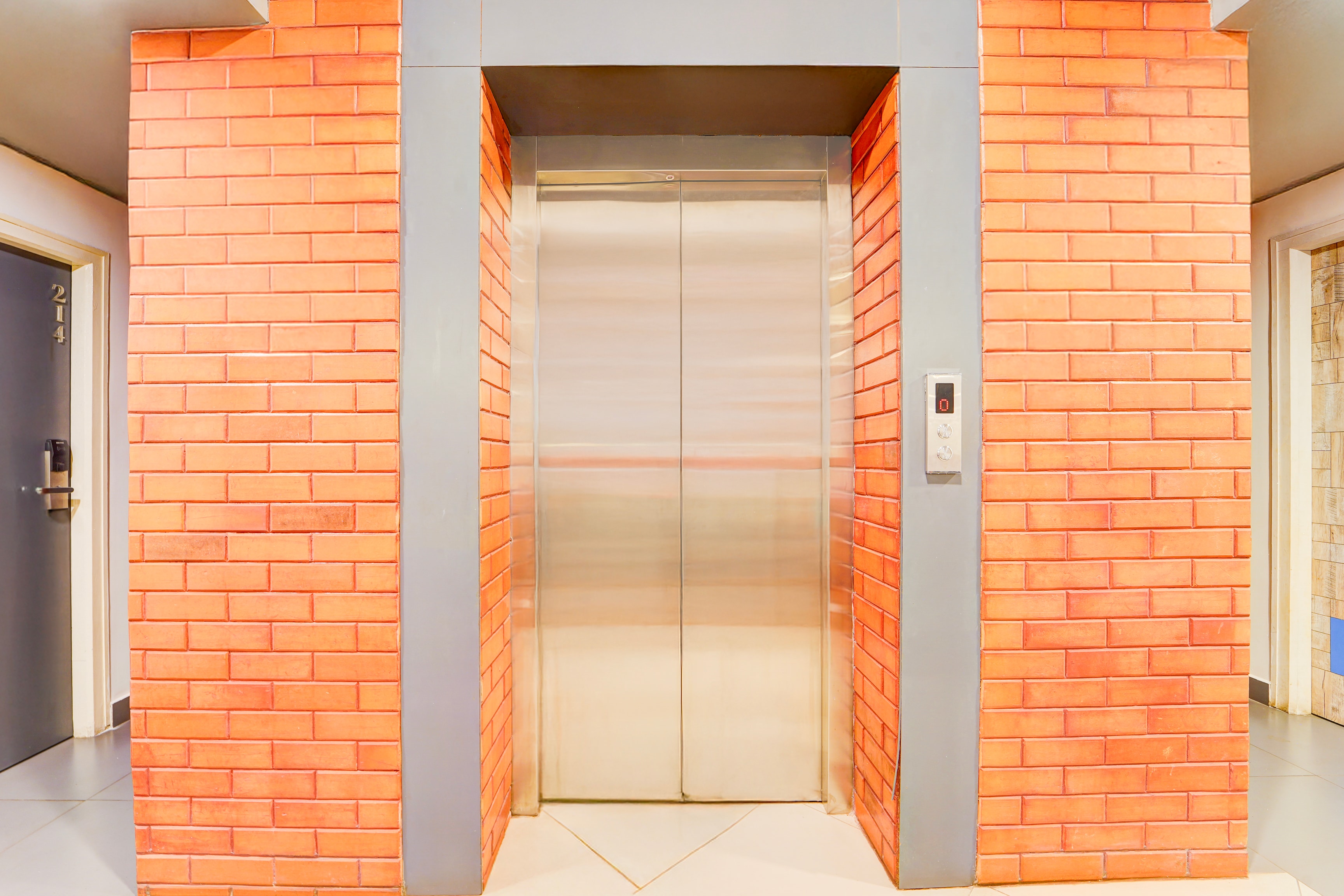 Super Townhouse Oak Mangalore in Mangalore