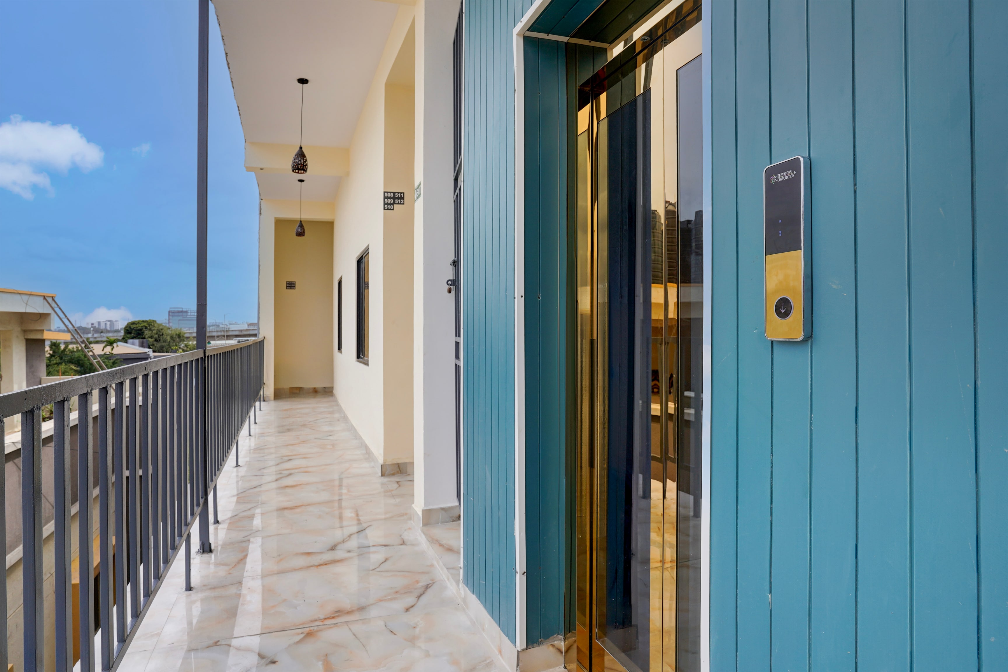 Super Hotel O Hosur Road Near PES University in Bangalore