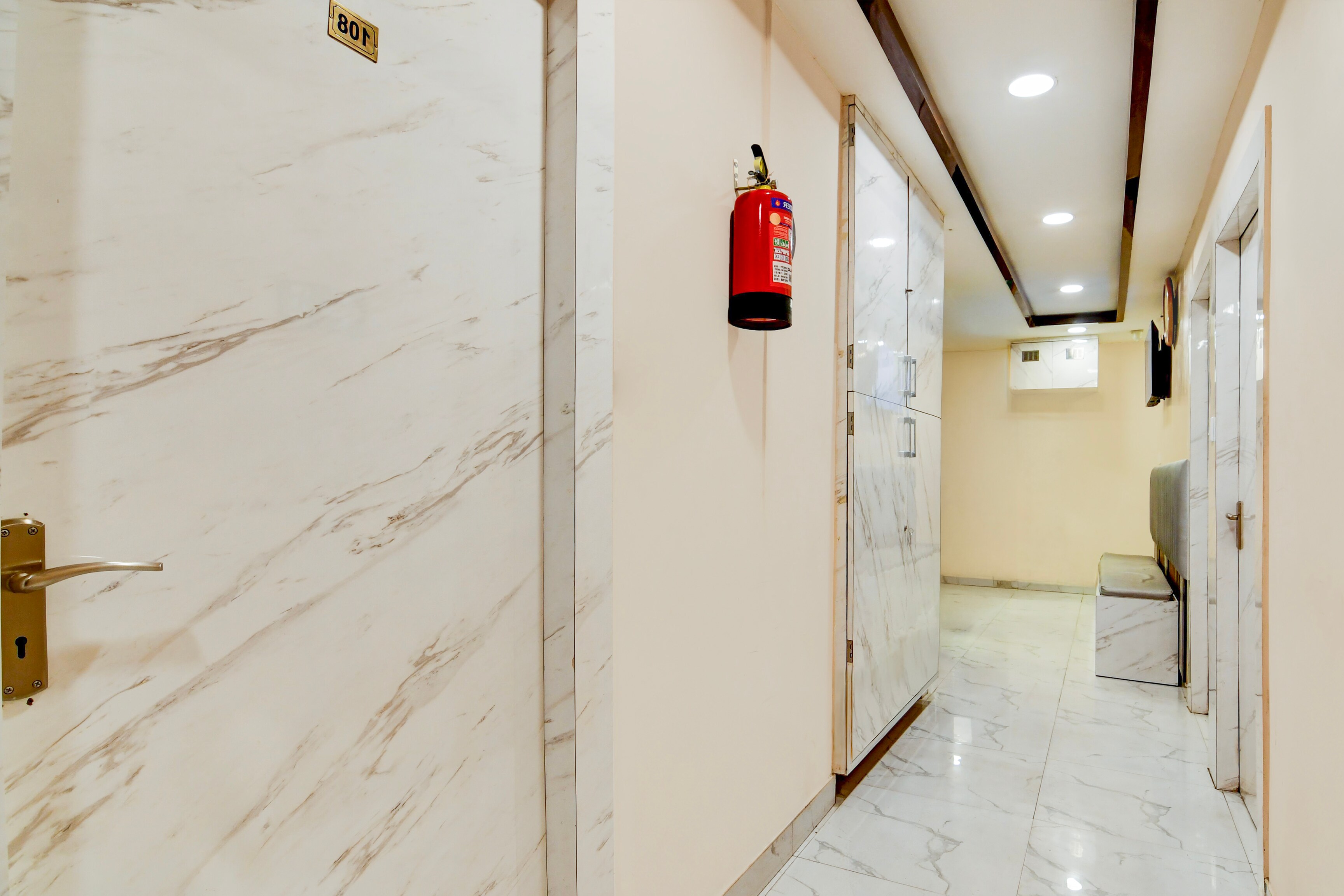 Super Hotel O Marquis Street Formerly BK International in Kolkata