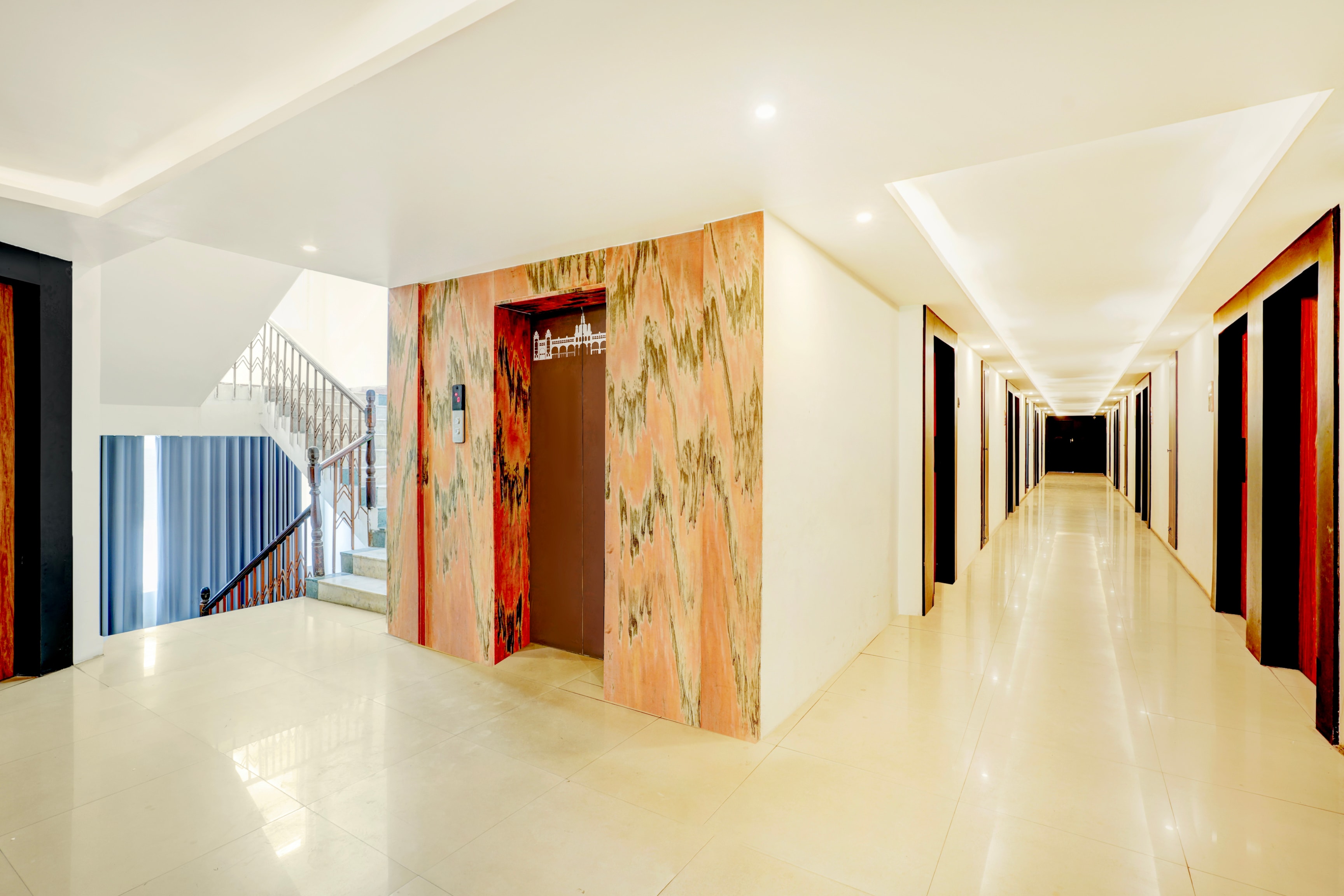 Super Townhouse Mysore Central in Mysore