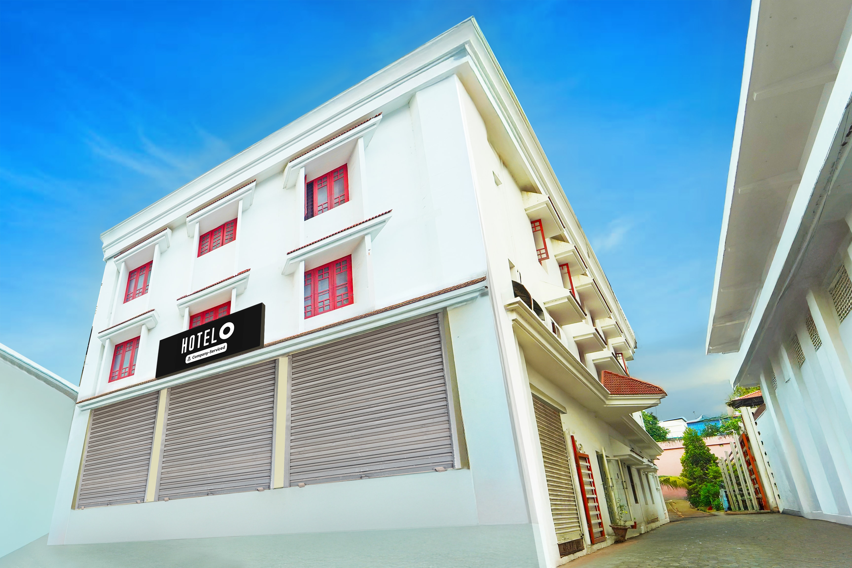 Hotel O SRM Road Kochi in Kochi