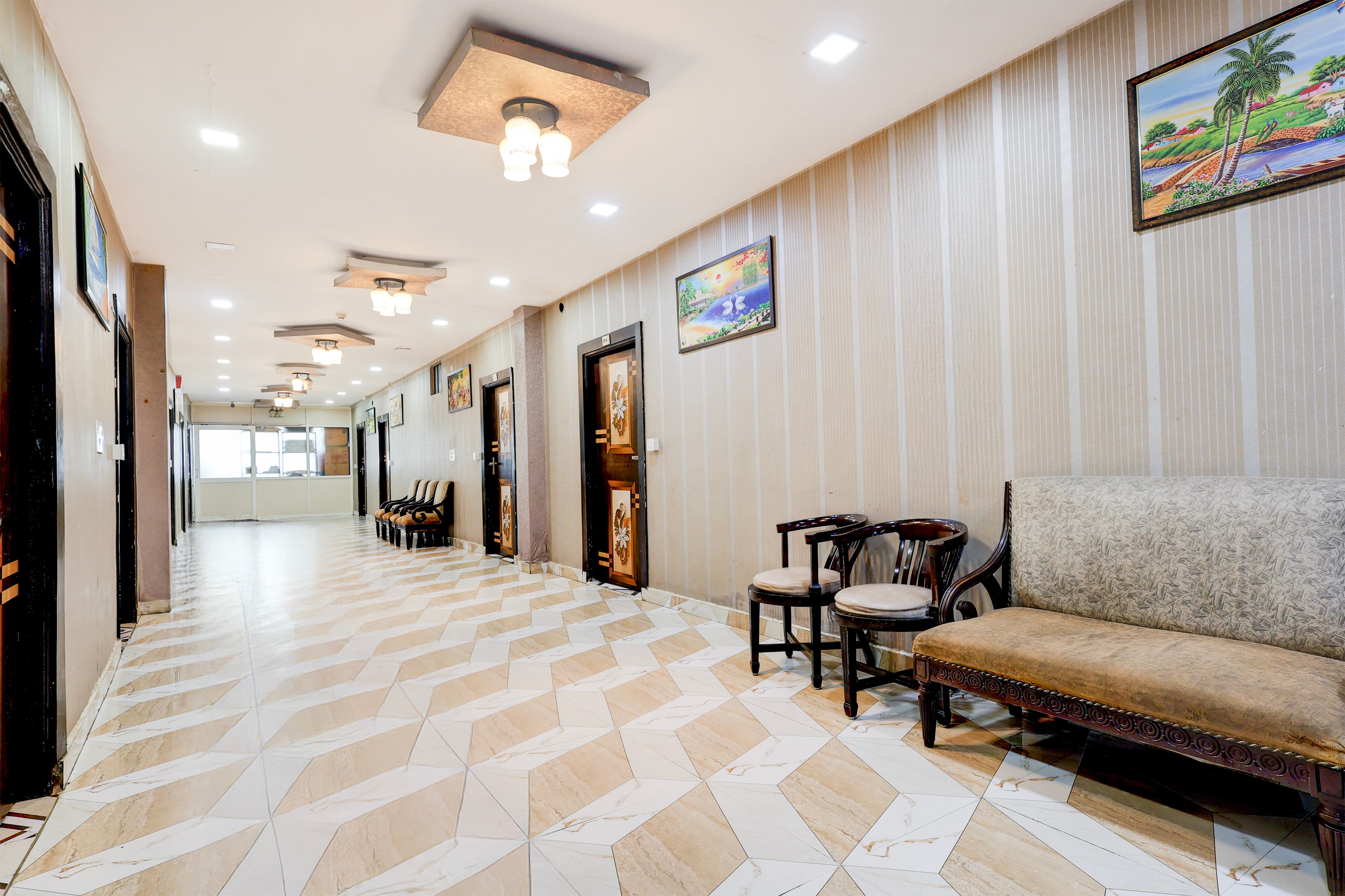 Townhouse ESIC Medical College Faridabad Formerly Royal Mountain in Faridabad