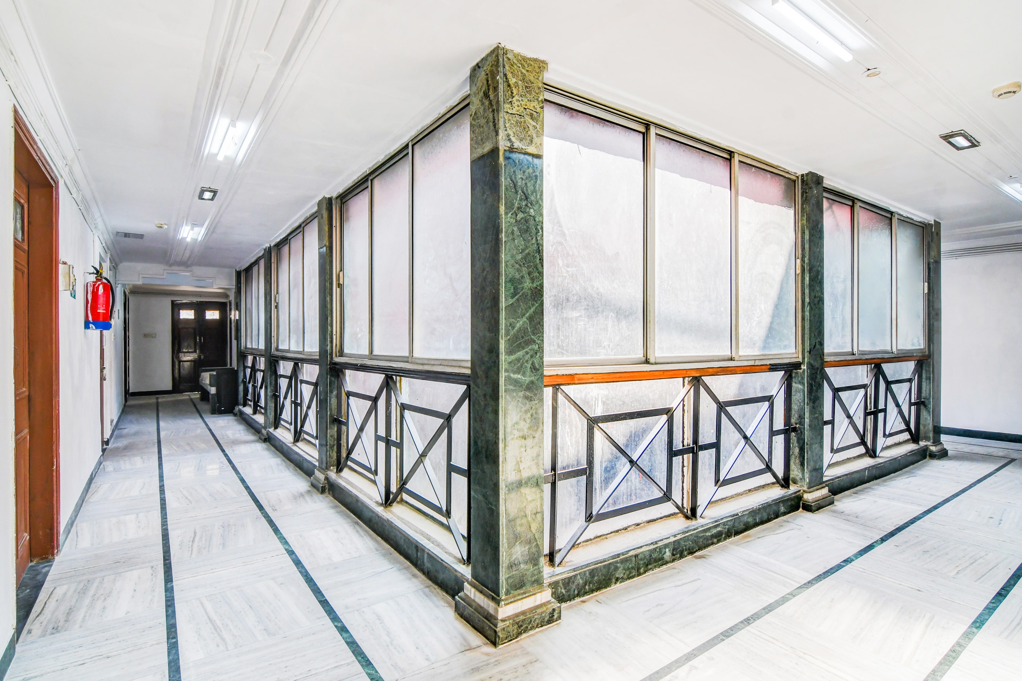 Super Hotel O Lenin Sarani in Kolkata