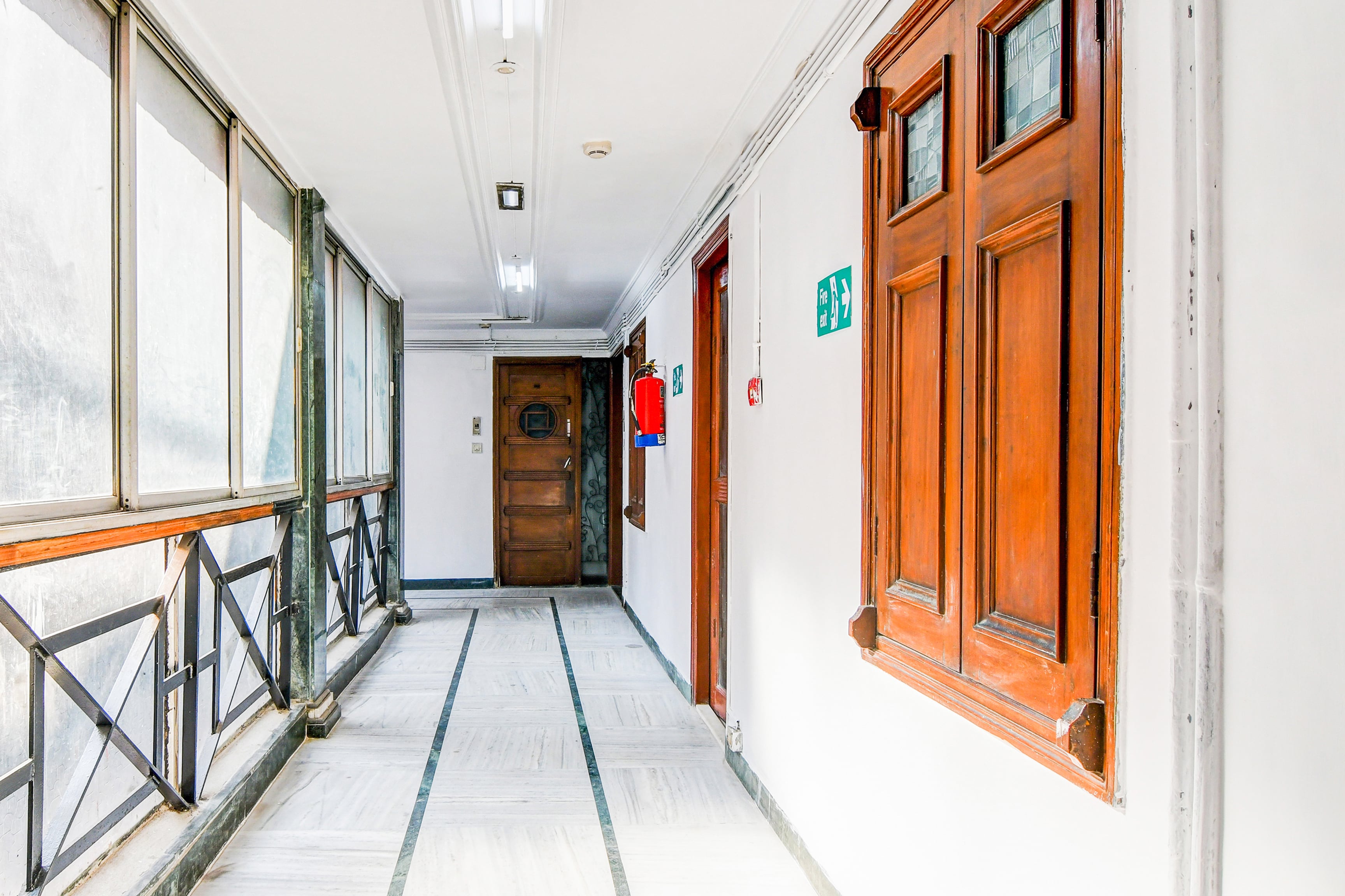 Super Hotel O Lenin Sarani in Kolkata