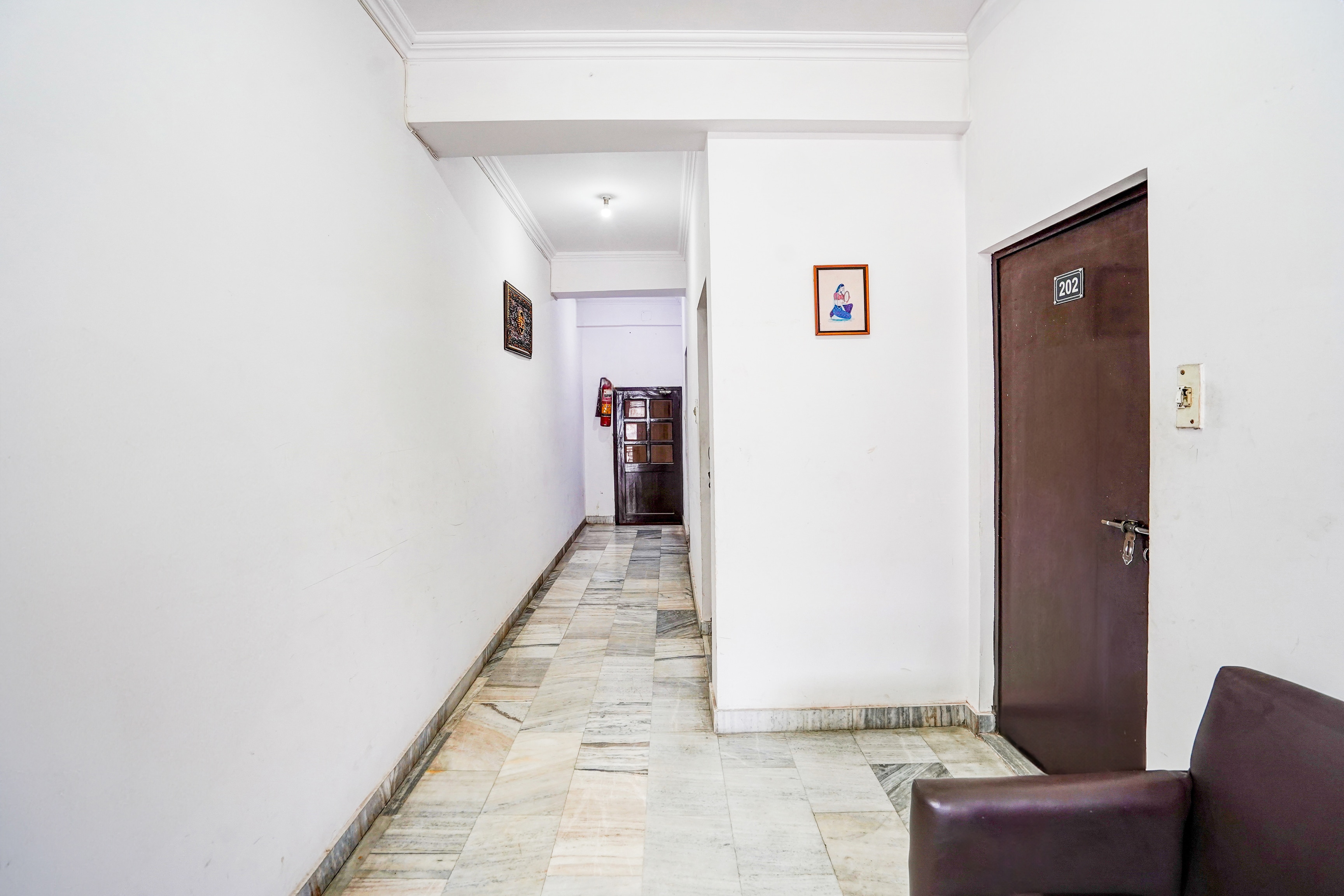 Hotel O Tyagi Road Near Prince Chowk in Dehradun