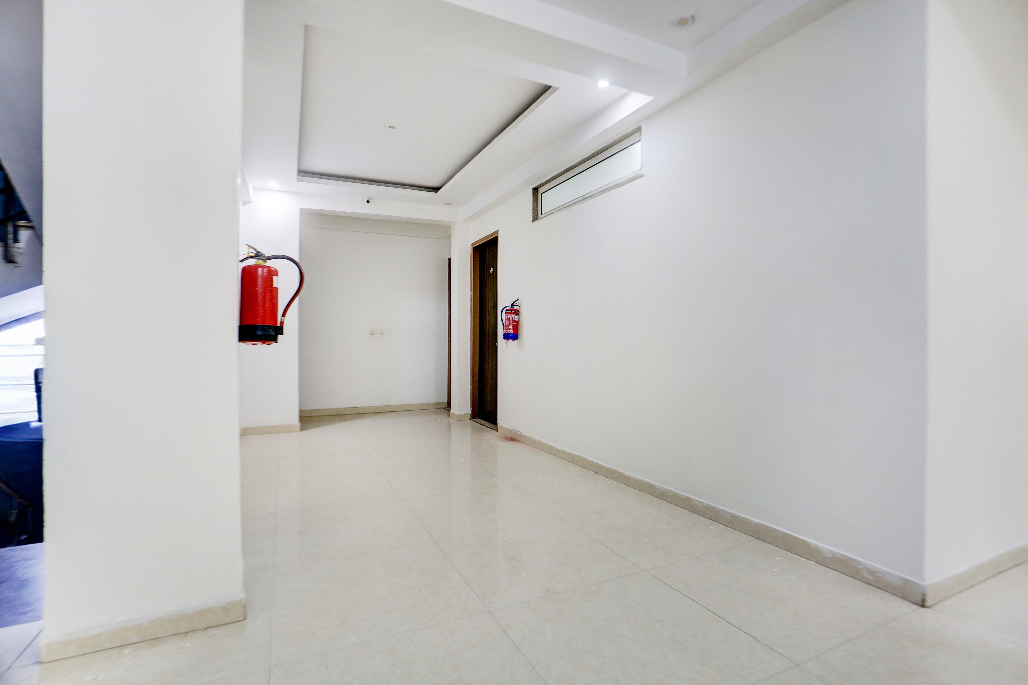 Super Townhouse Subhash Chowk Near Medanta Hospital Formerly L B Residency in Gurgaon