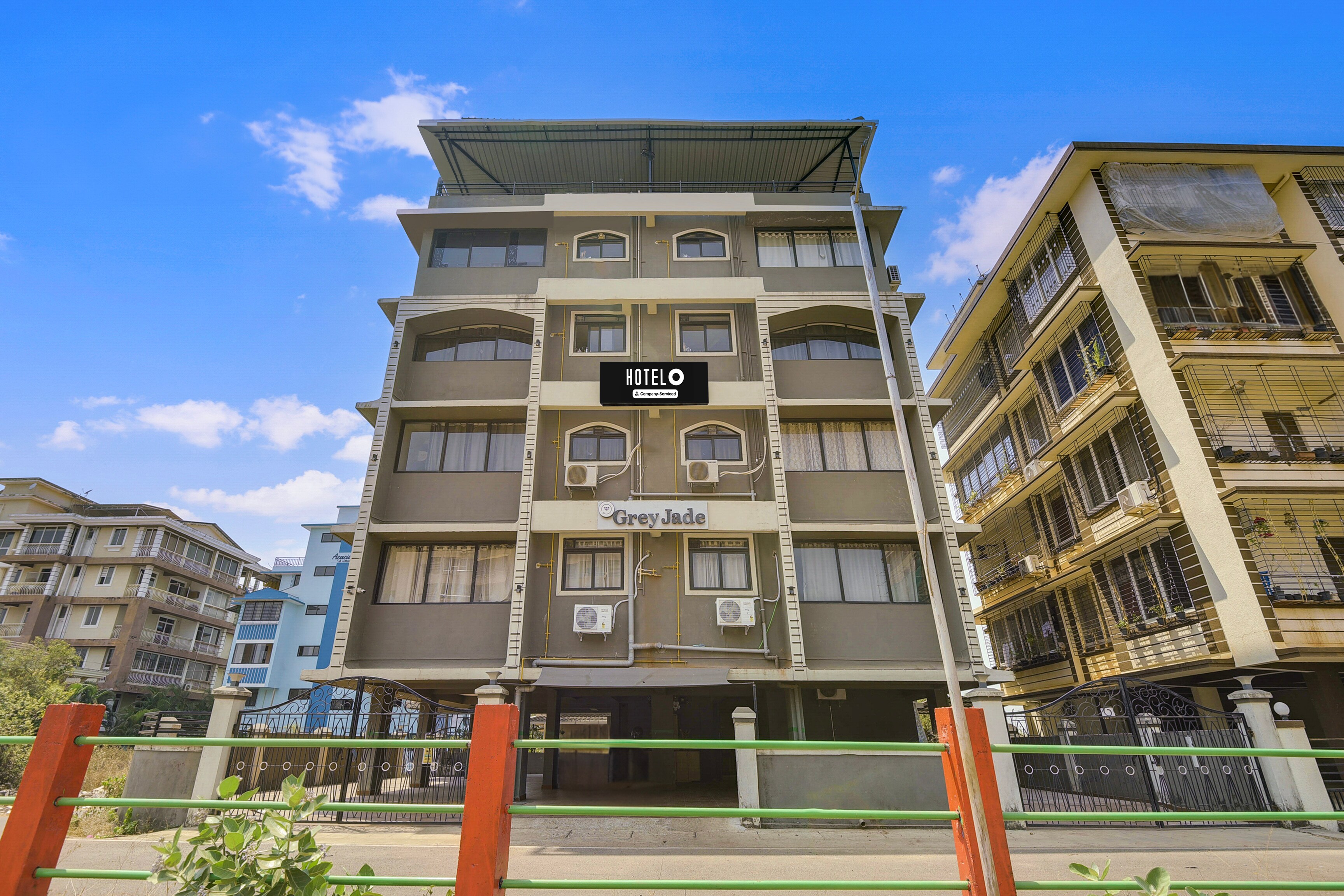 Super Hotel O Dabolim Near Goa International Airport in Goa