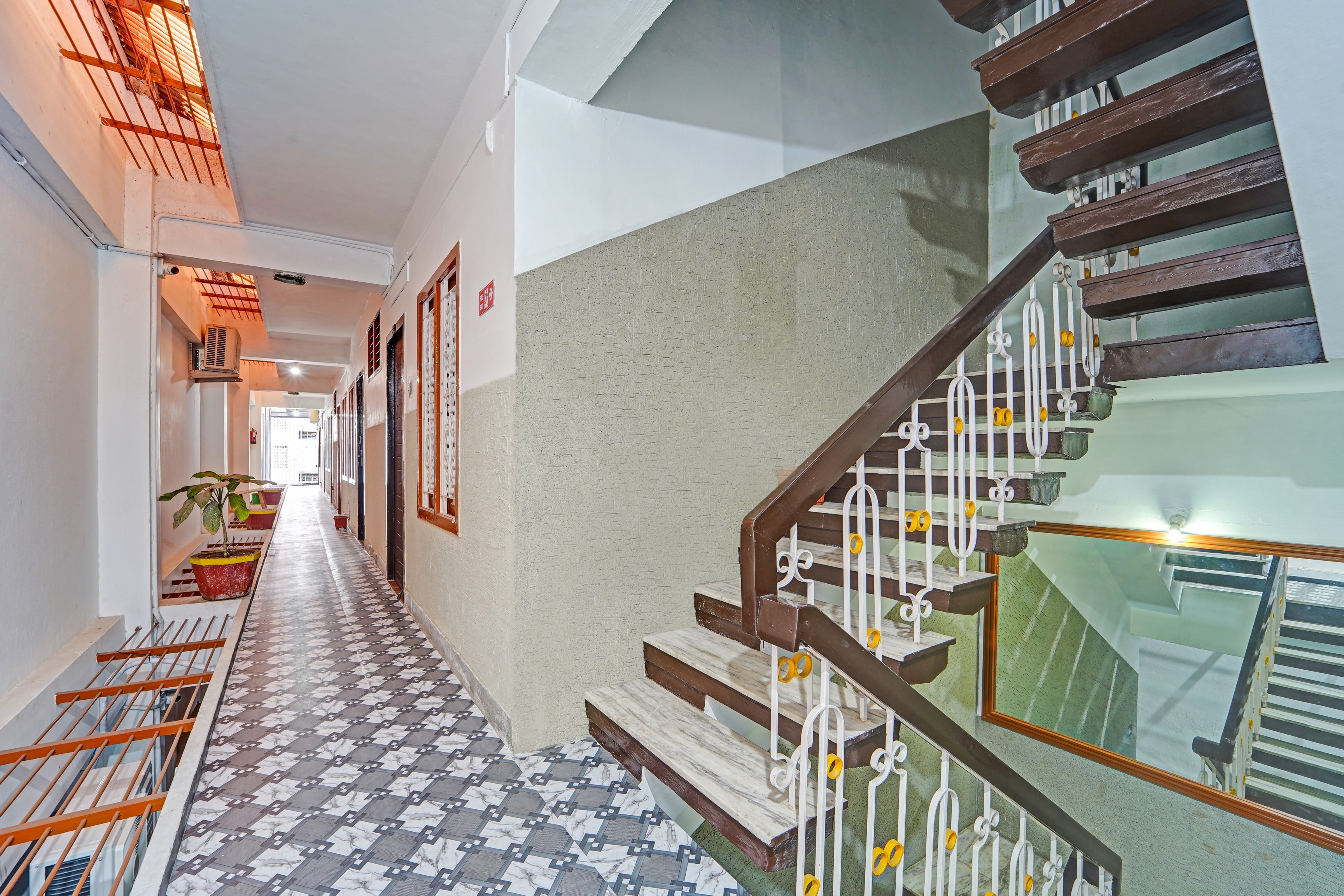 Super Hotel O Erode Bus Stand in Erode