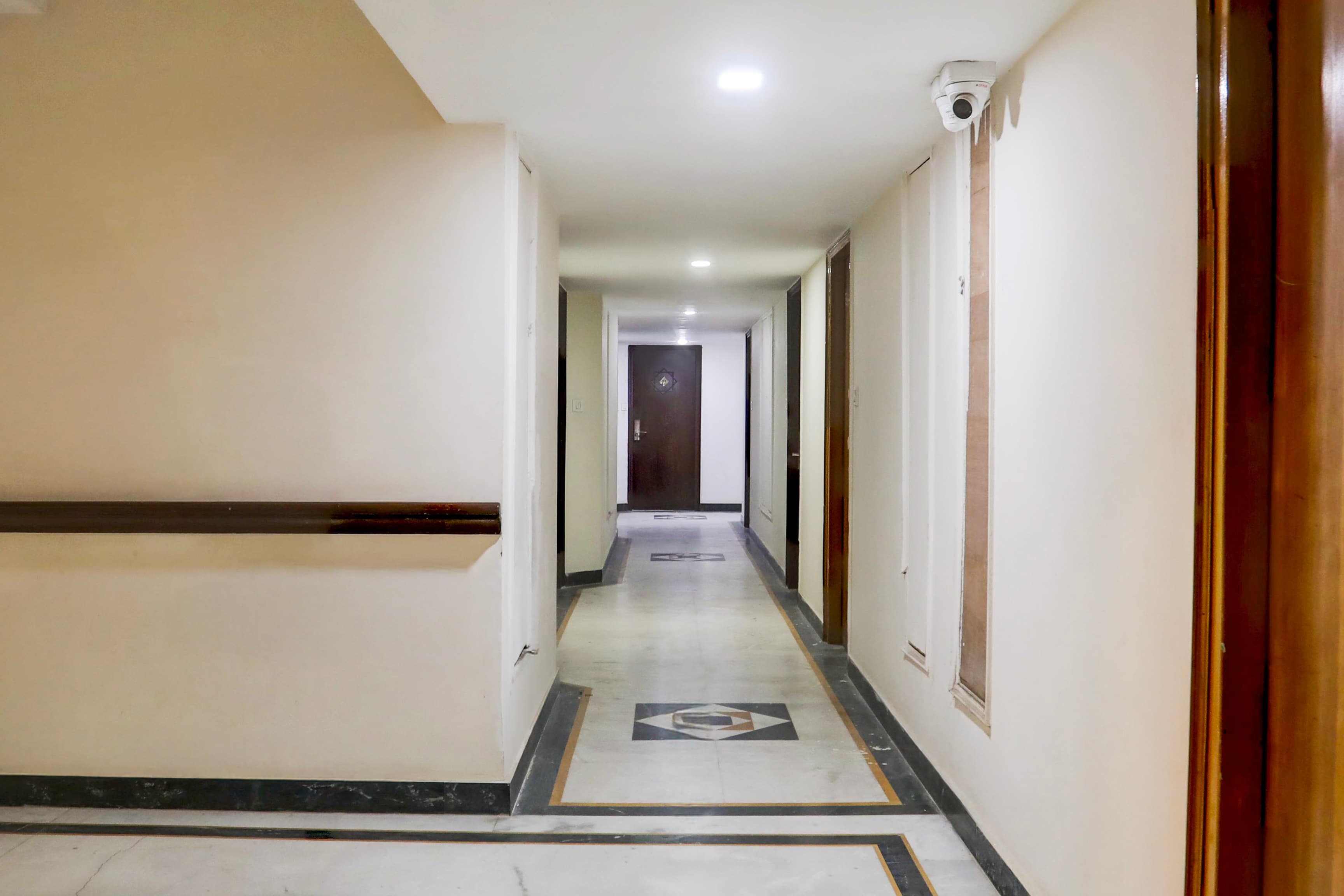 Super Townhouse Padav Square Gwalior Formerly Hotel Shelter in Gwalior