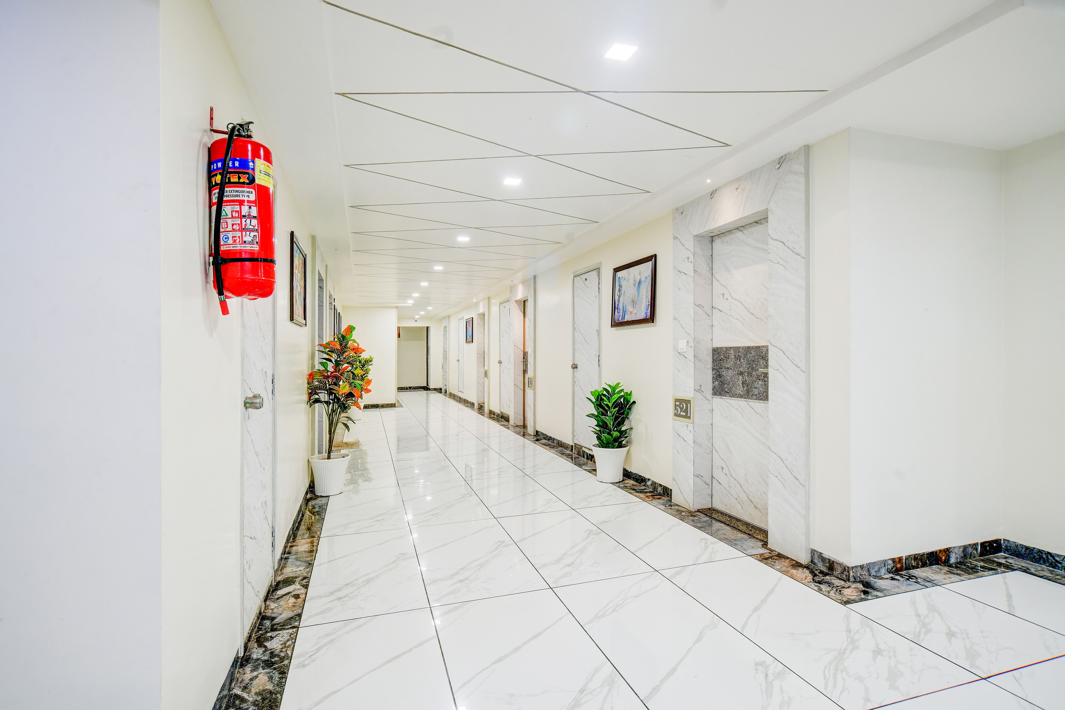 Townhouse Oak PTC Indore Junction in Indore