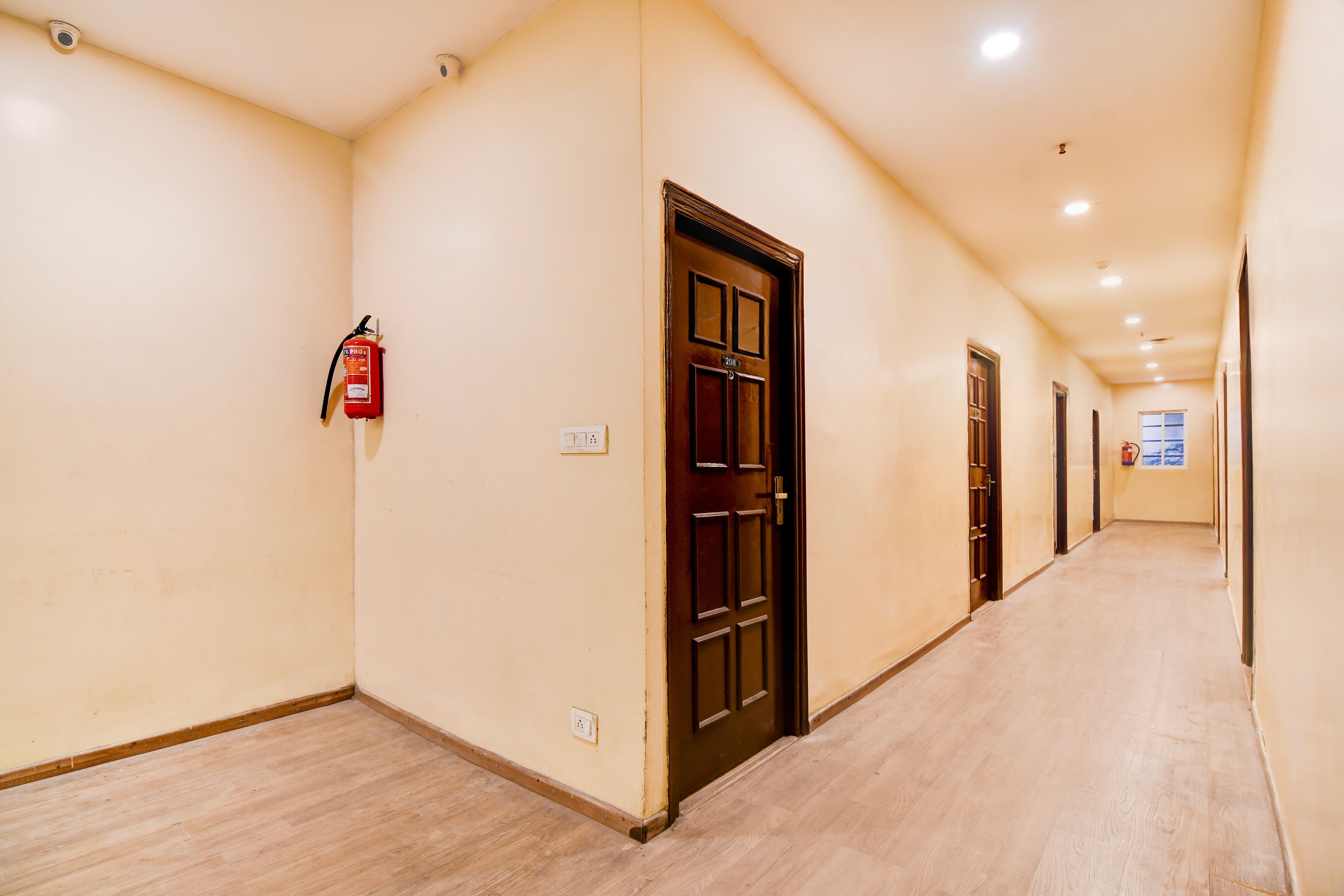 Super Townhouse Science City Formerly Hotel Mannat International in Kolkata