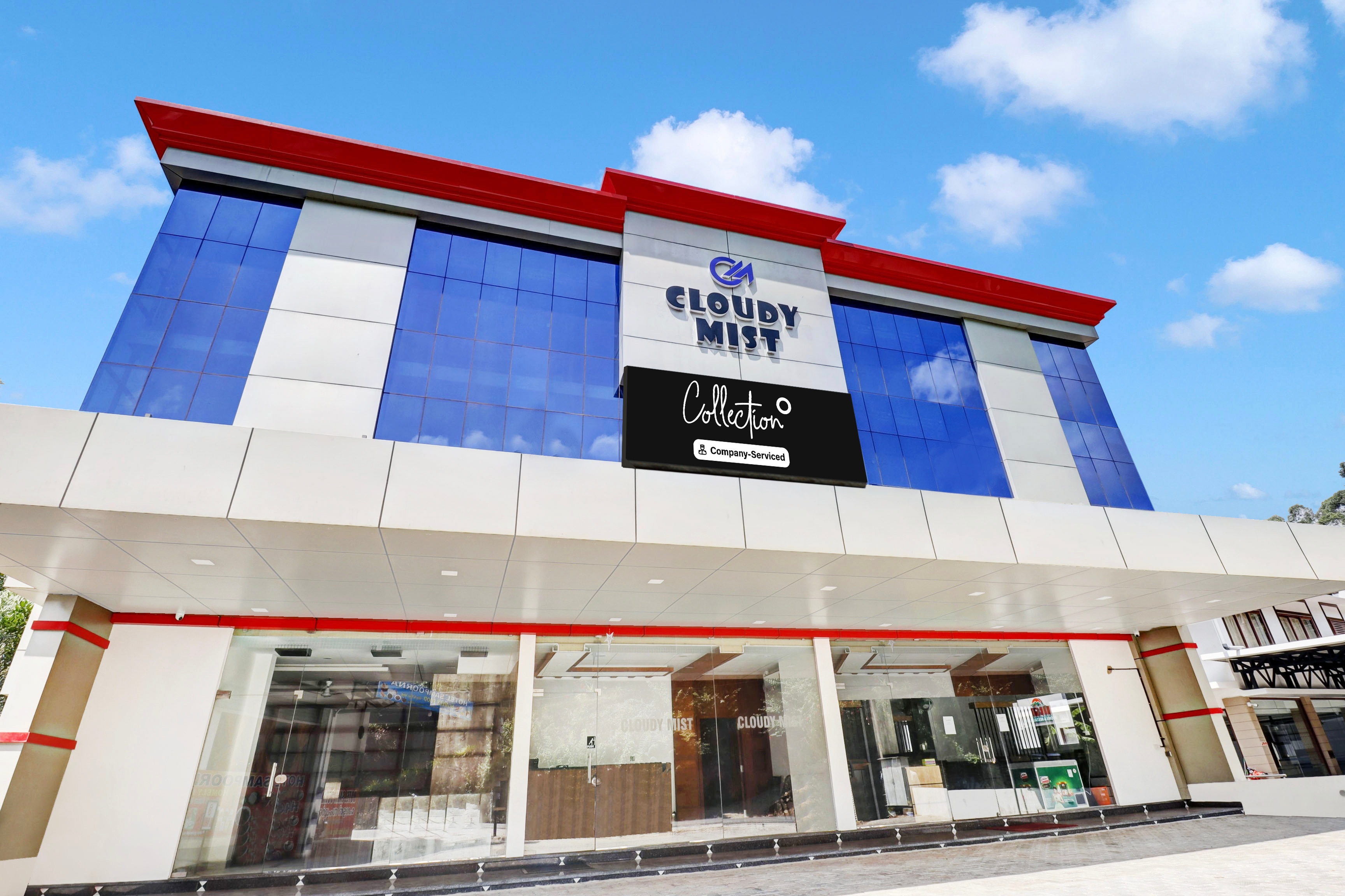 Collection O Munnar in Munnar