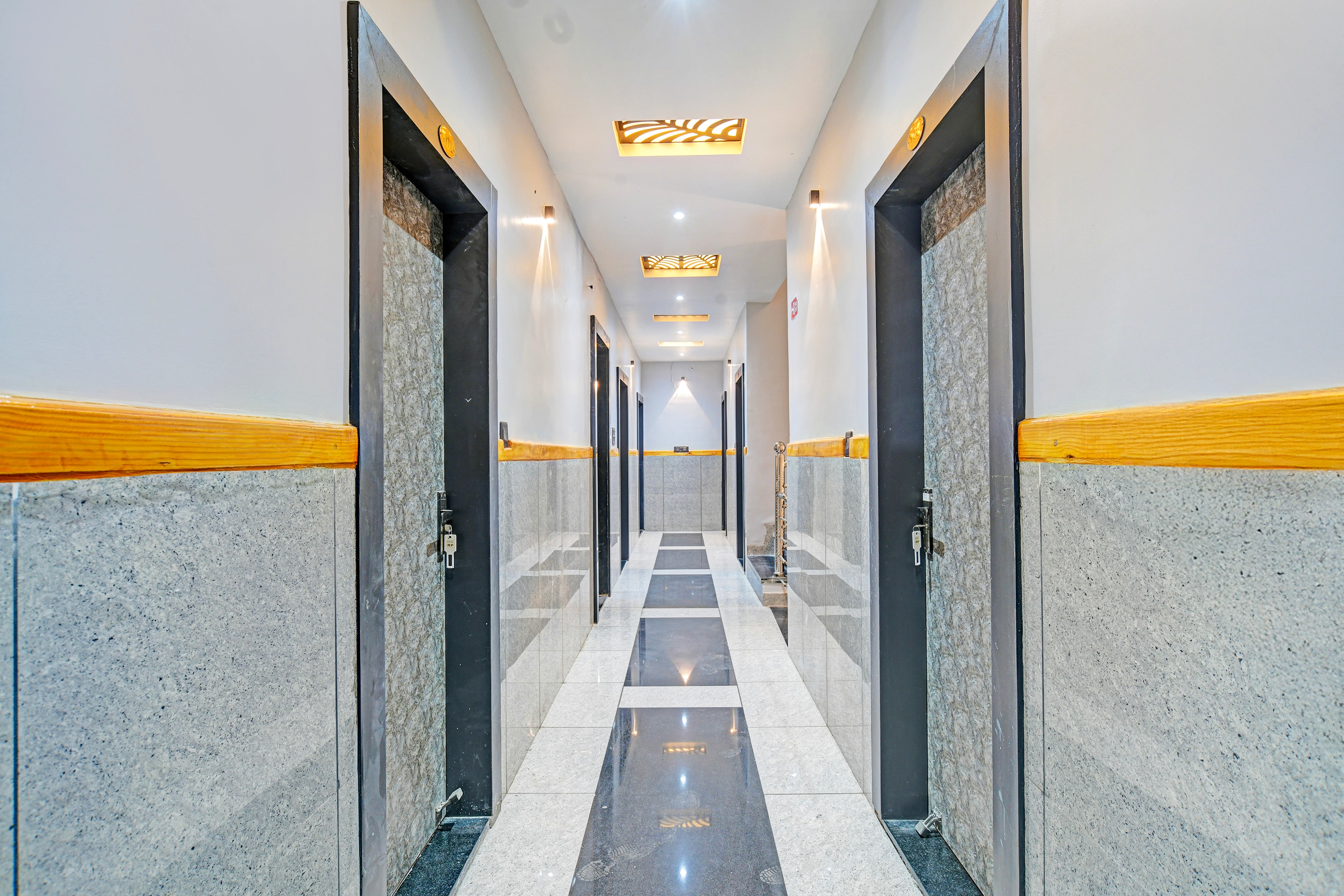 Super Collection O Mahakal Formerly Maharana Pratap in Ujjain