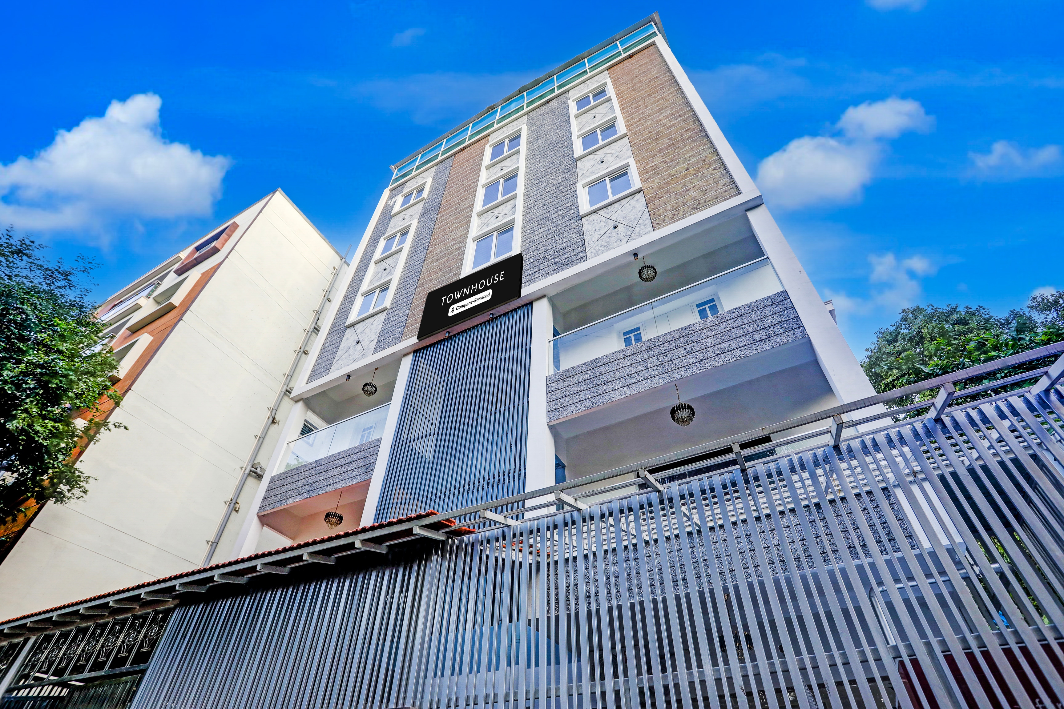 Super Townhouse Madiwala Lake Park in Bangalore