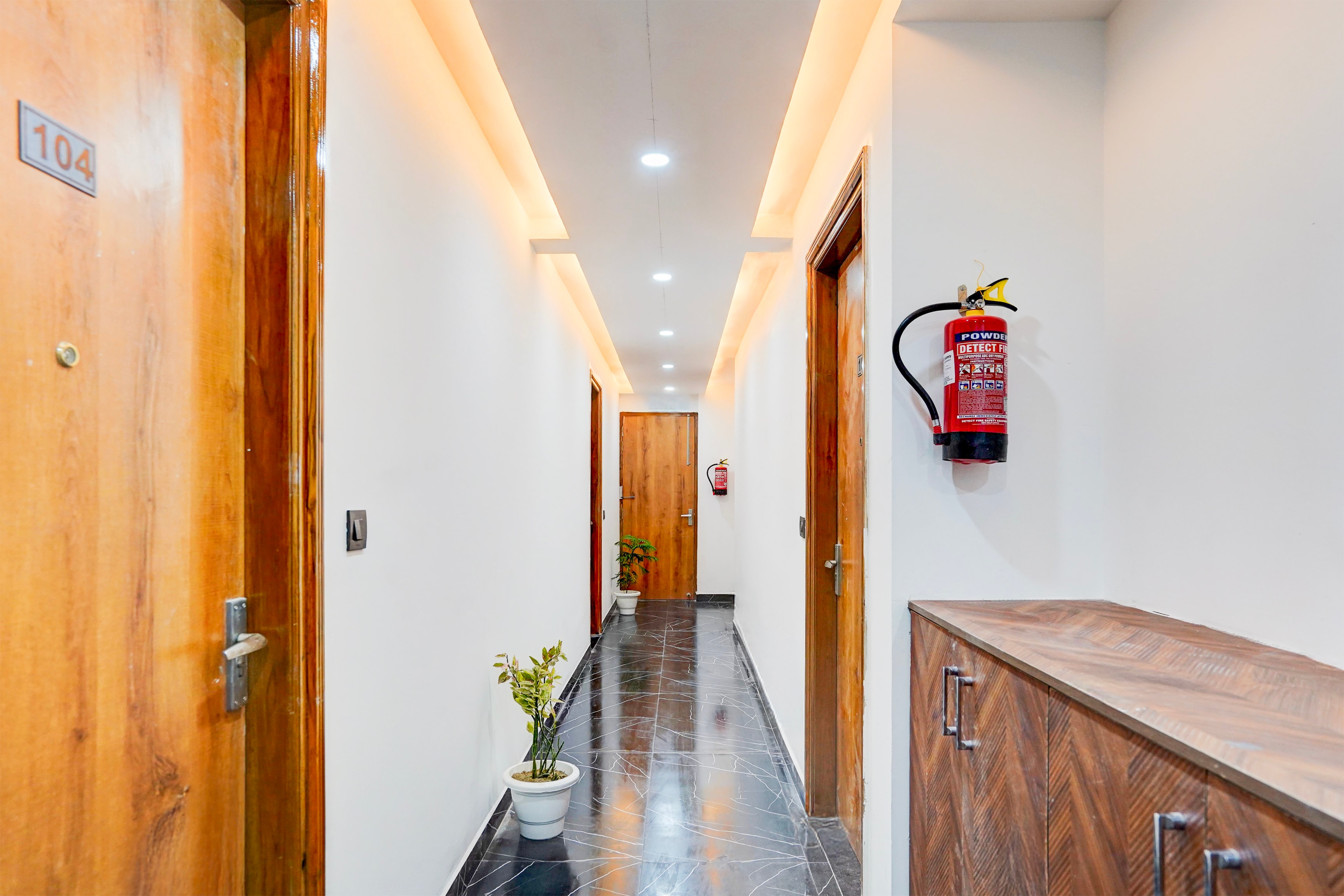 Super Townhouse Sector 143B Noida in Noida