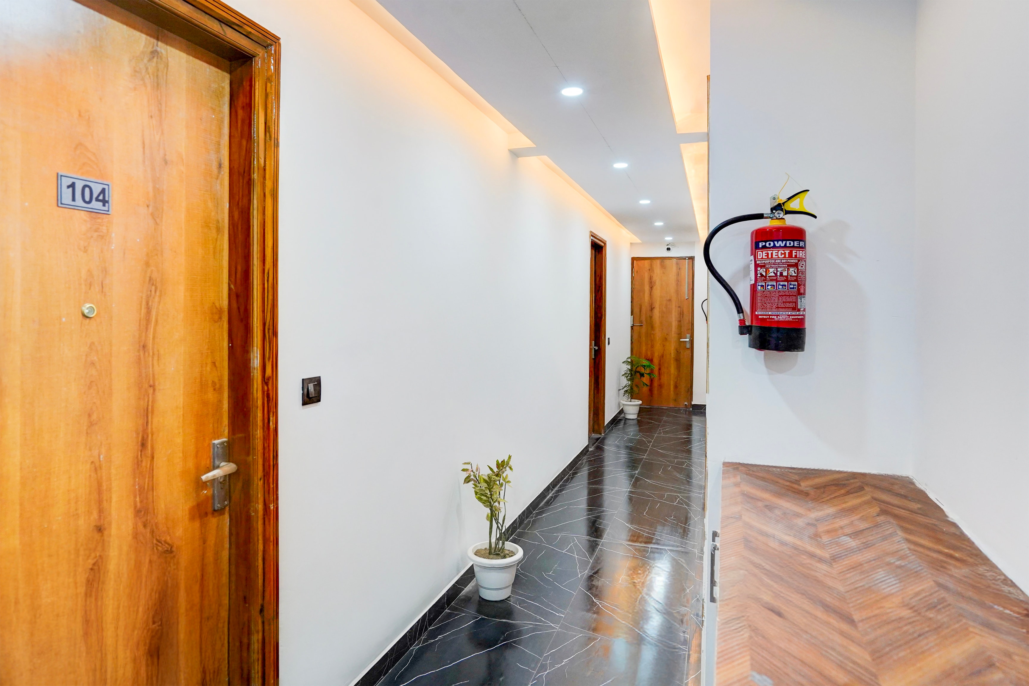 Super Townhouse Sector 143B Noida in Noida